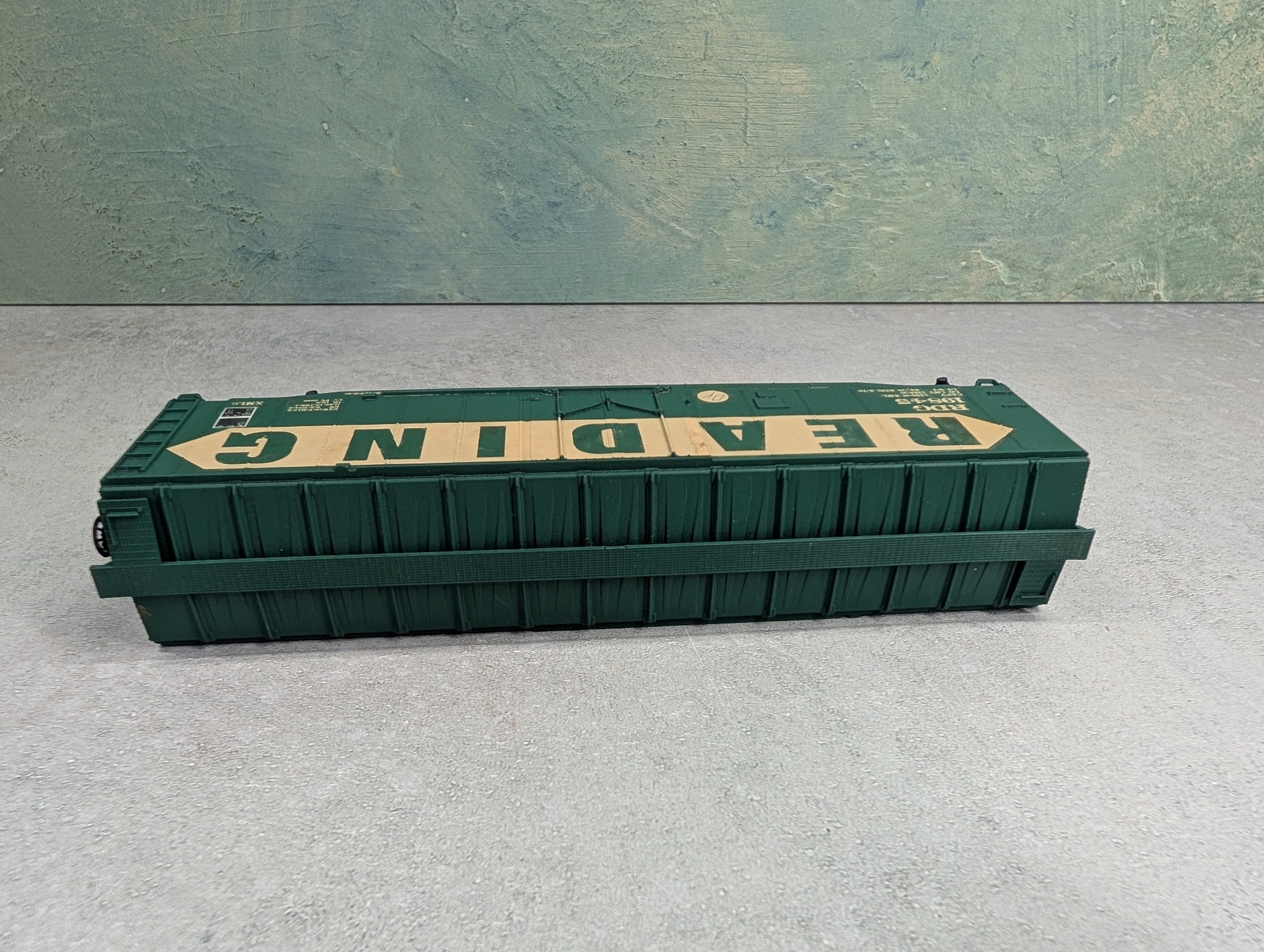 USED Athearn HO Scale 50' Box Car Reading RDG #19845