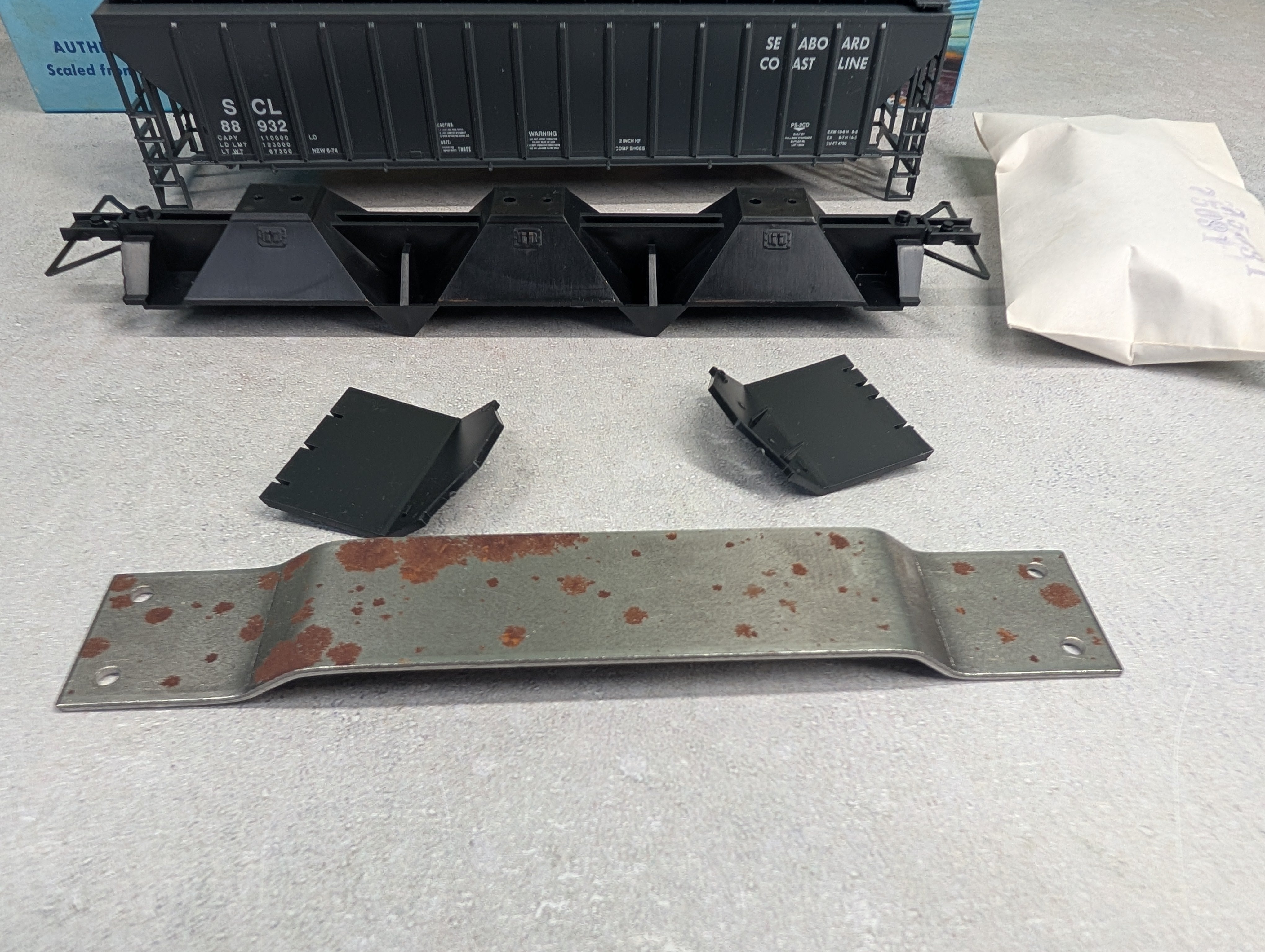 USED Athearn 2235 HO Scale 54' PS Ribside Hopper Seaboard Coast Line SCL #88932 Bev-Bel KIT