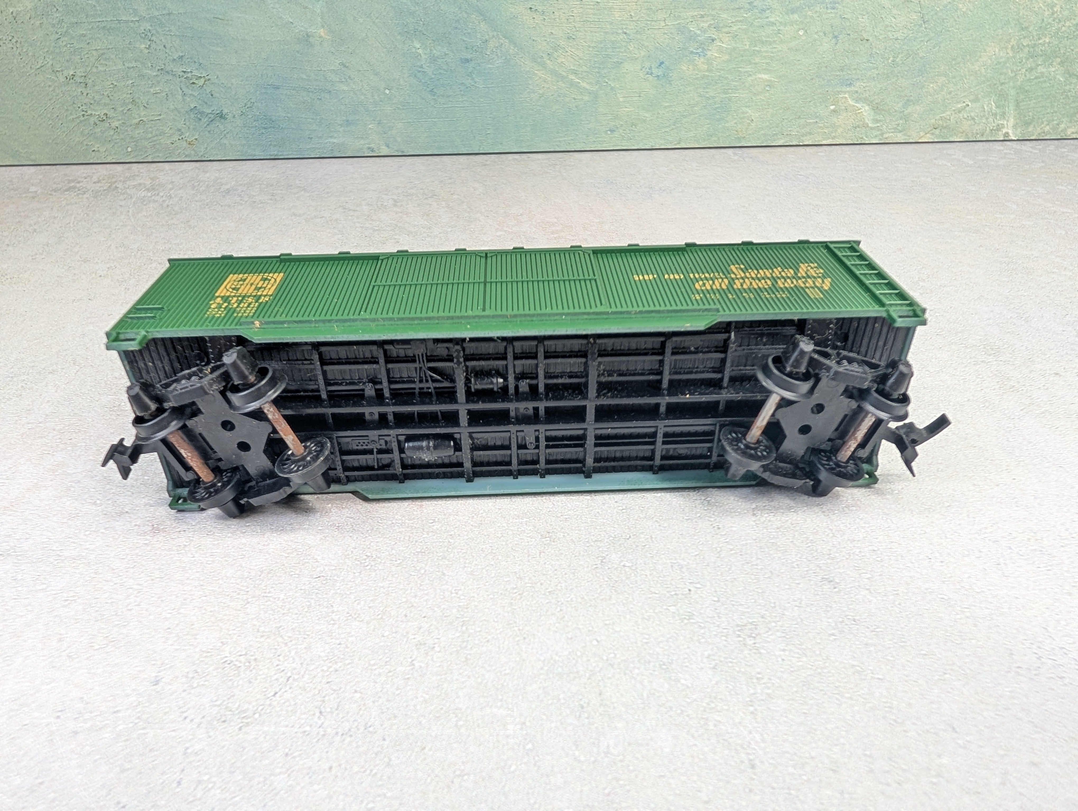 USED Roco HO Scale 40' Box Car Santa Fe ATSF #67382