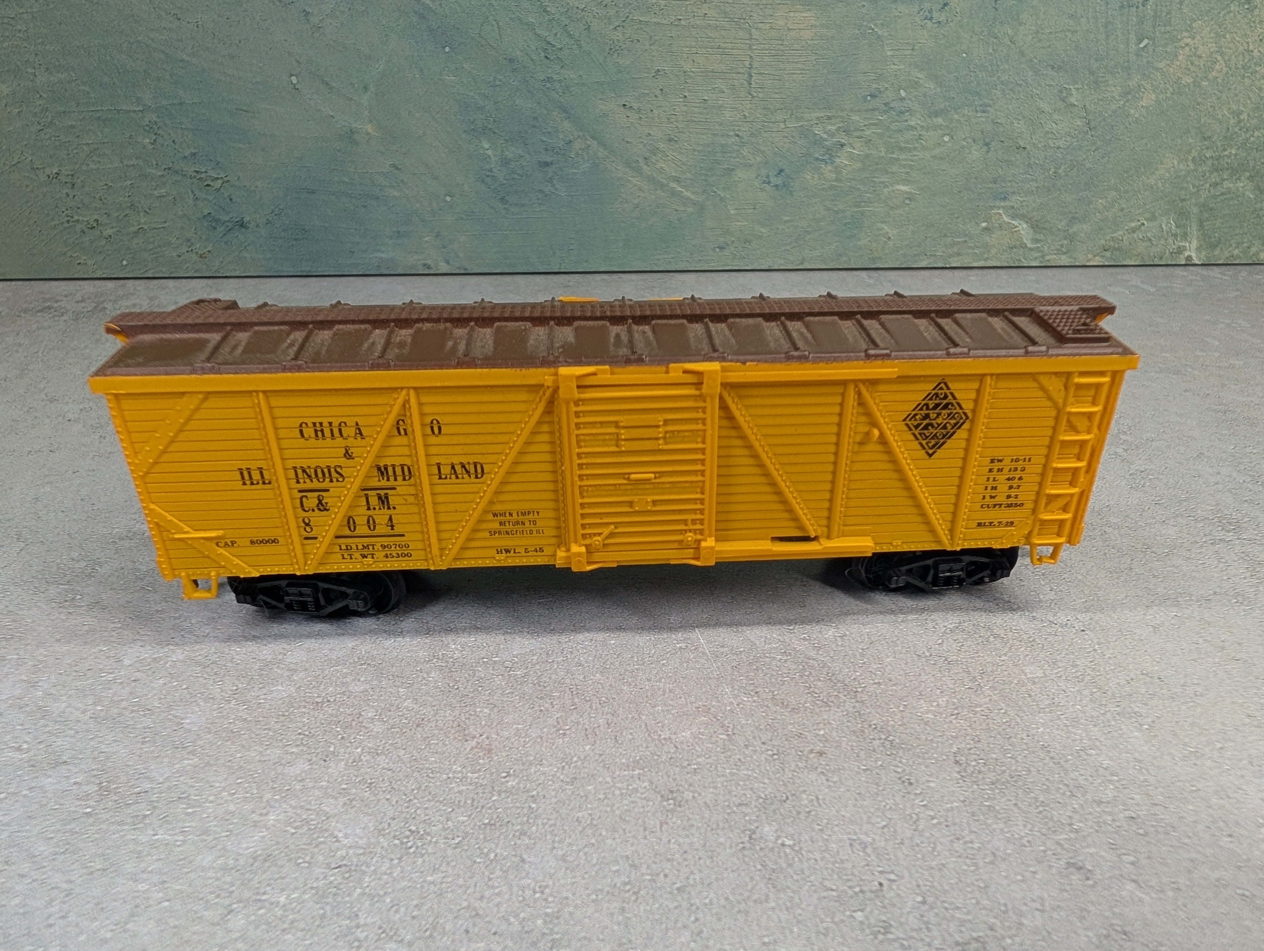 USED Life-Like HO Scale 40' Wooden Box Car Chicago and Illinois Midland C&IM #8004