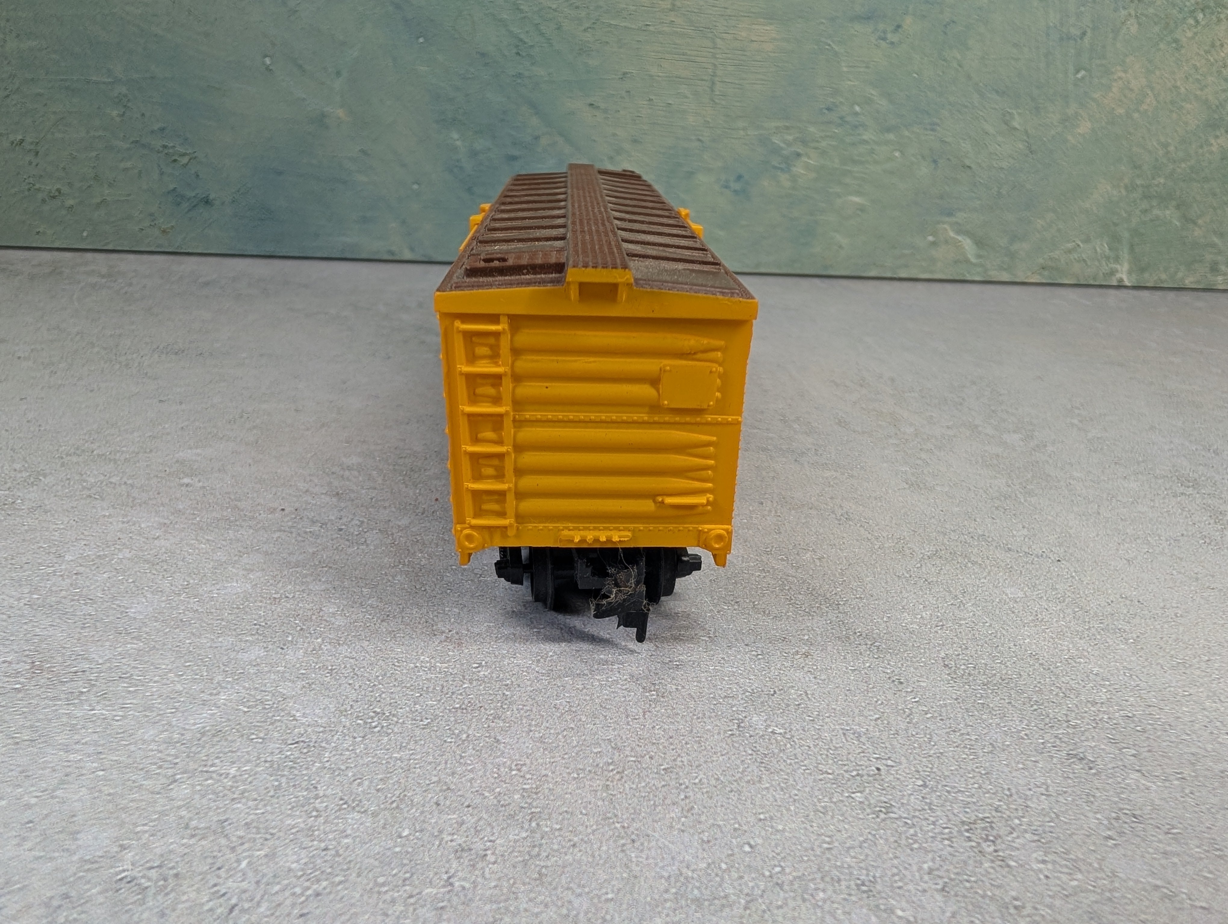 USED Life-Like HO Scale 40' Wooden Box Car Chicago and Illinois Midland C&IM #8004