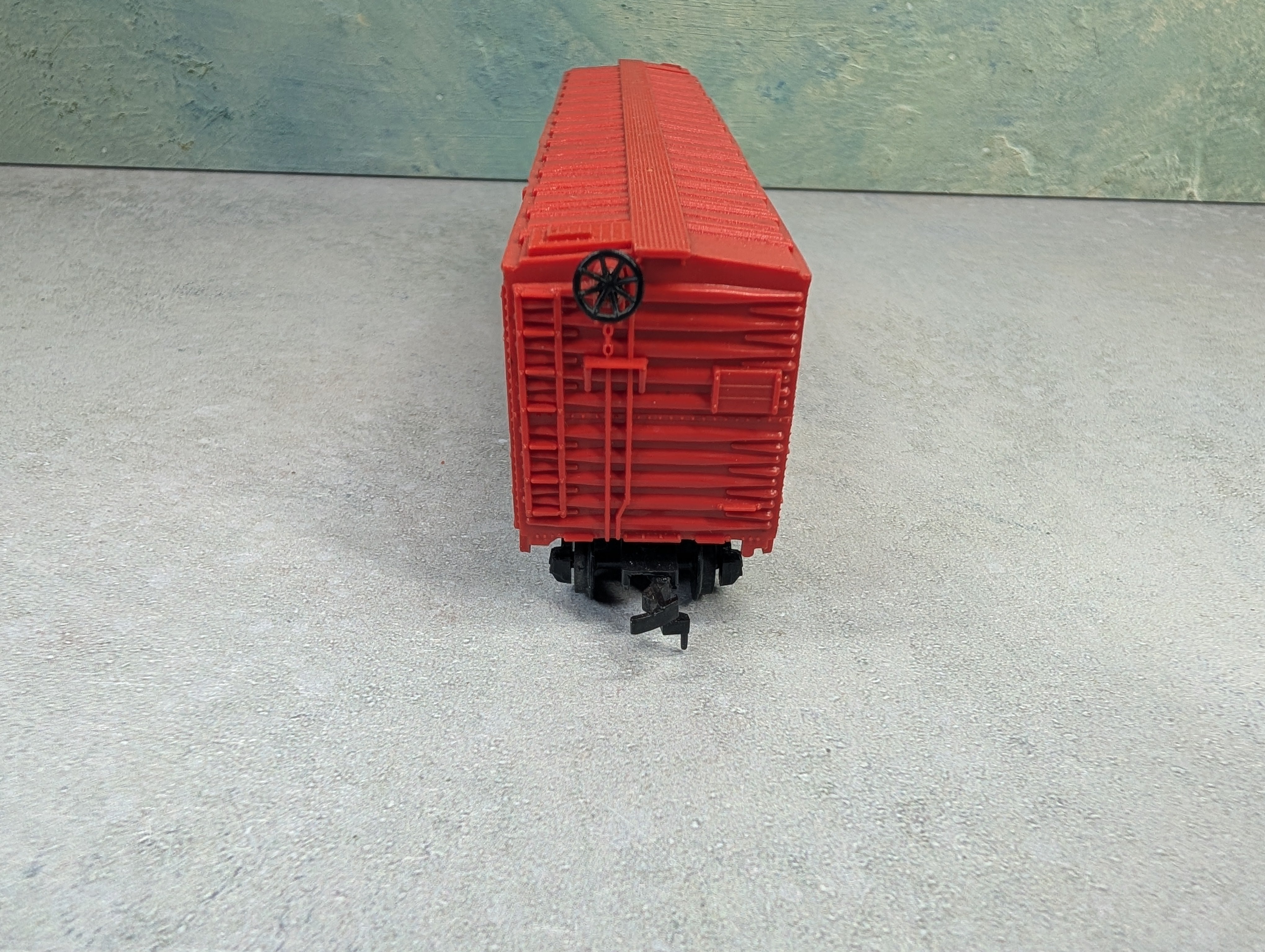 USED Bachmann HO Scale 50' Box Car Triangle Pacific TPFX #5510