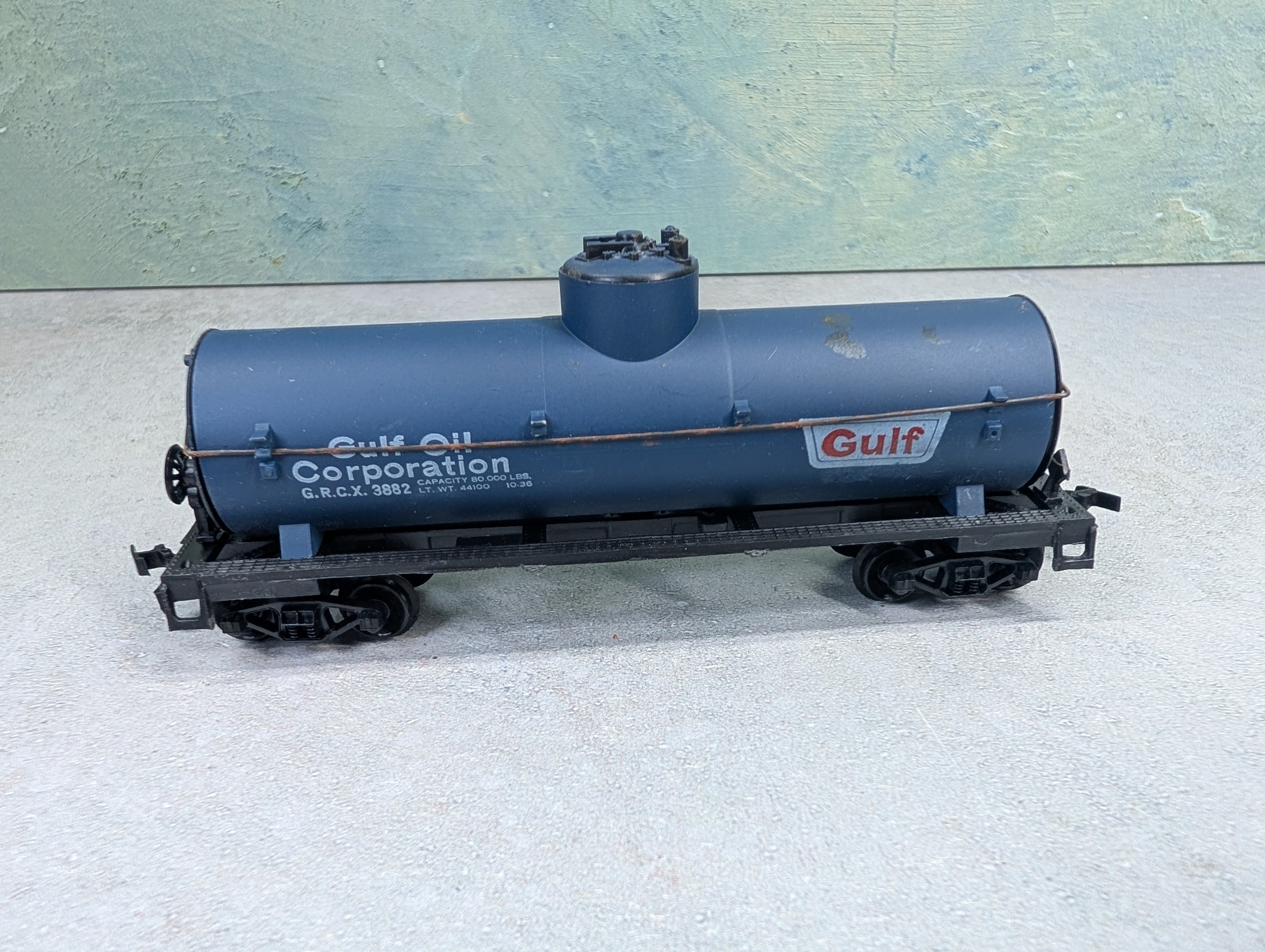 USED HO Scale Single Dome Tank Car Gulf GRCX #3882