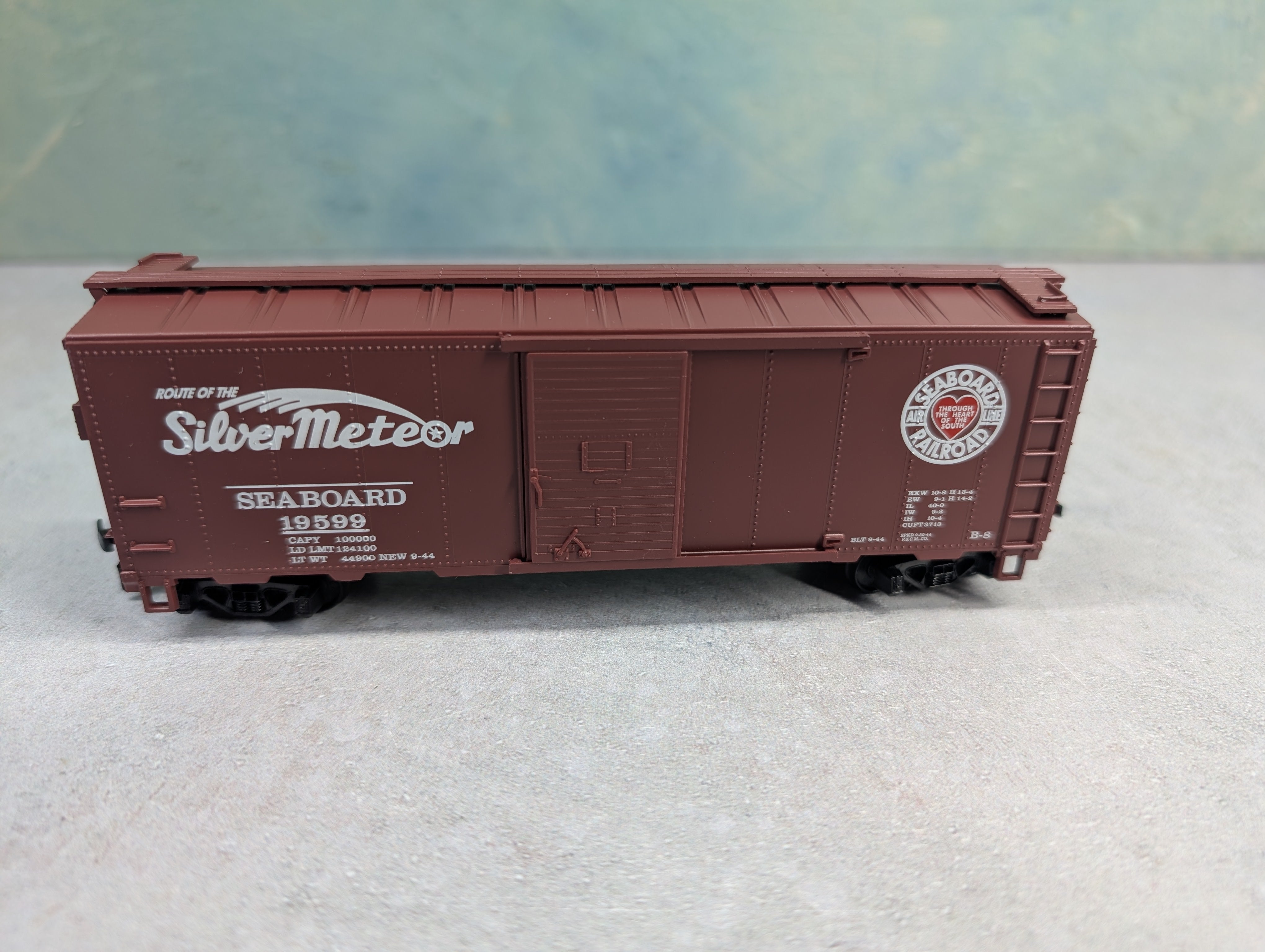 USED Mantua 734-302 HO Scale Heavy 40' Steel Box Car Seaboard #19599