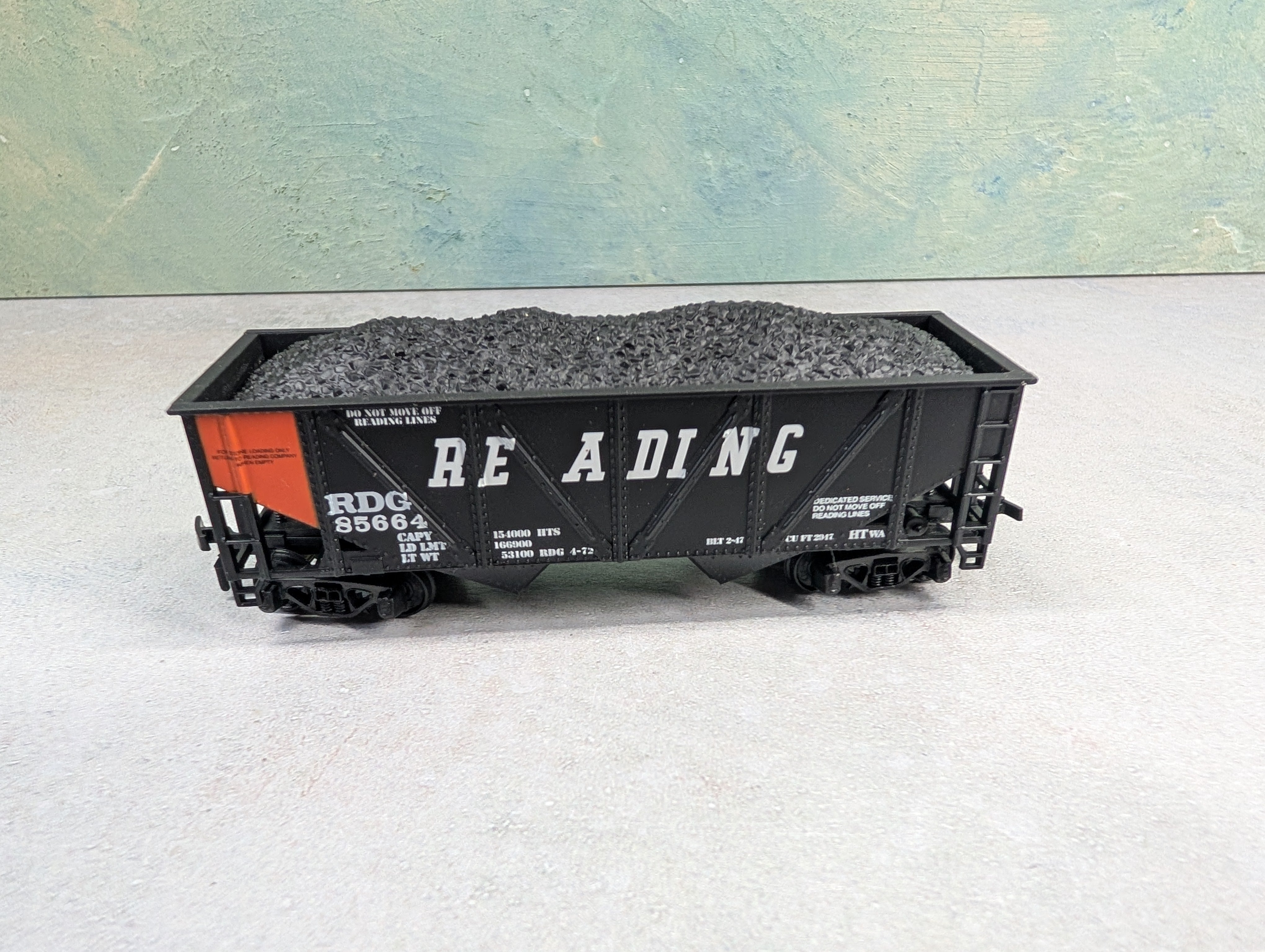 USED Mantua 729-621 HO Scale Heavy 32' Hopper Reading RDG #85664