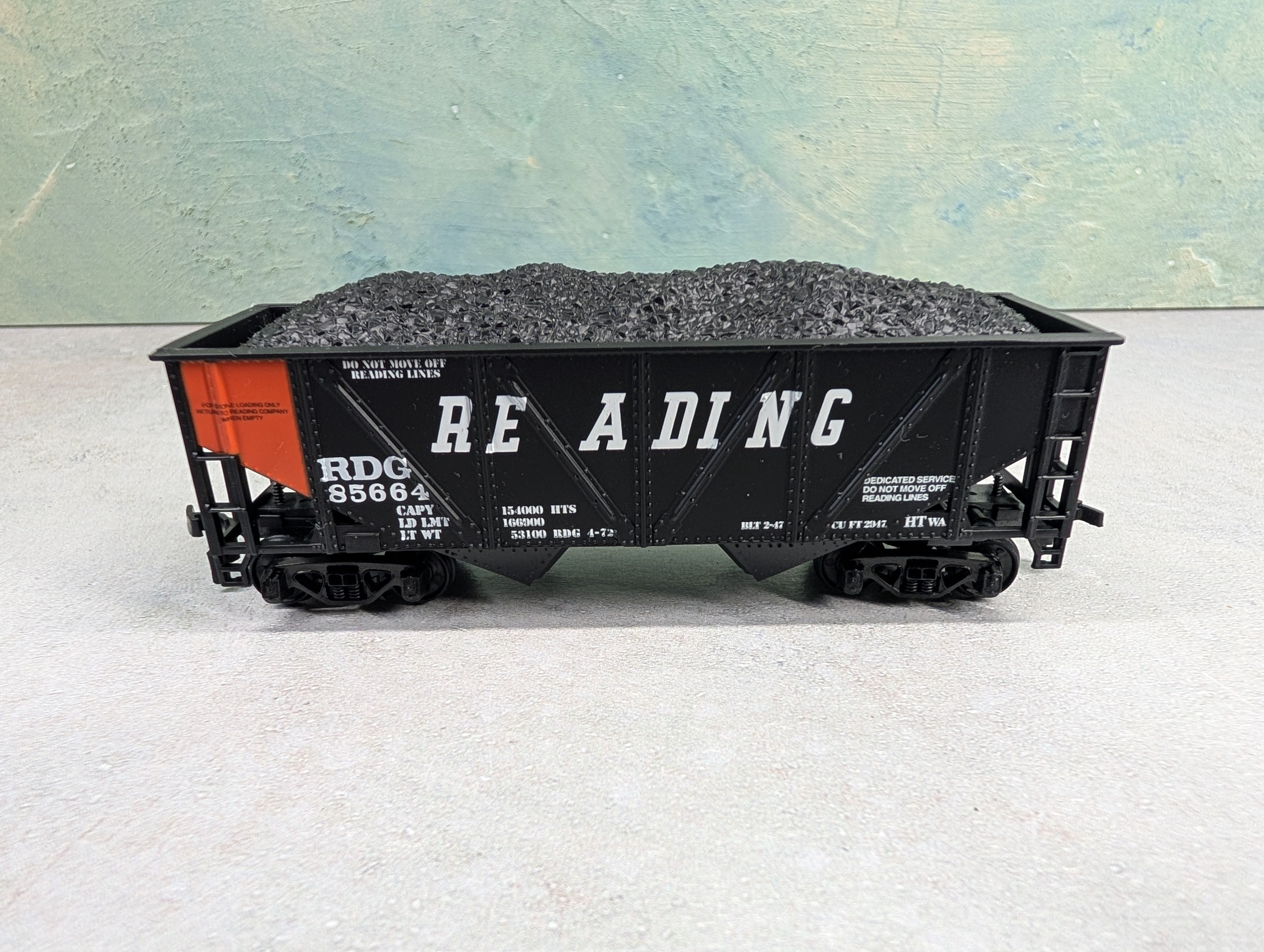 USED Mantua 729-621 HO Scale Heavy 32' Hopper Reading RDG #85664