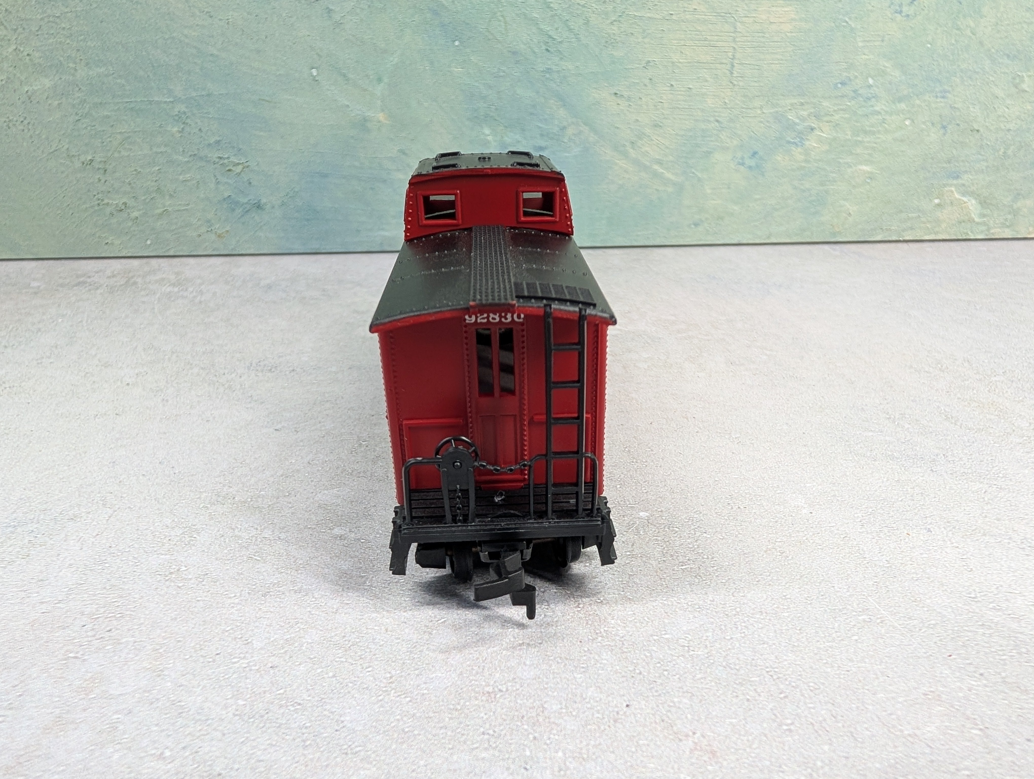 USED Mantua 726-621 HO Scale Heavy 36' Caboose Reading #92830