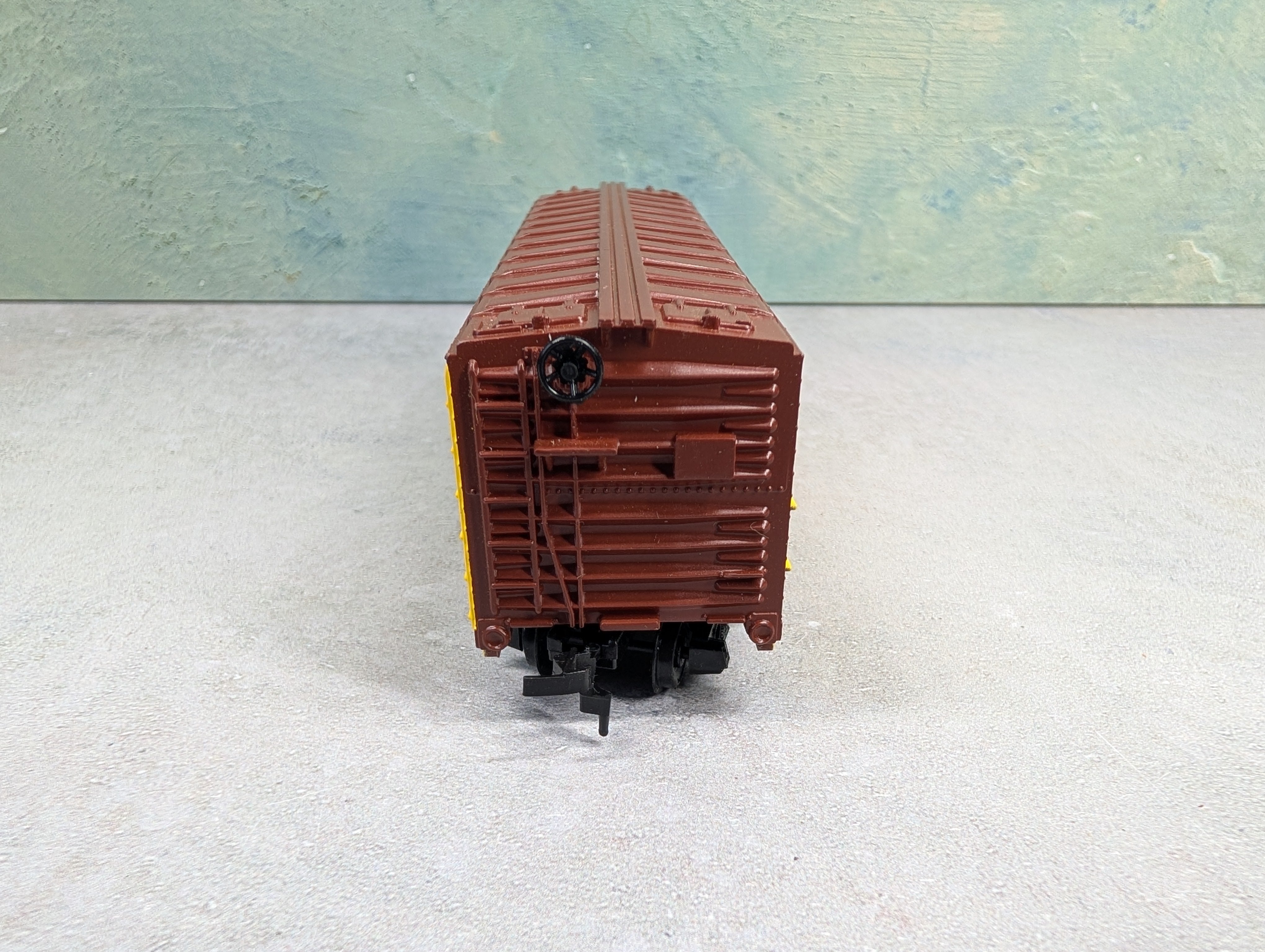 USED Mantua 739-179 HO Scale Heavy 40' Woodside Reefer Car Union Refrigerator Transit Co URTX #168032