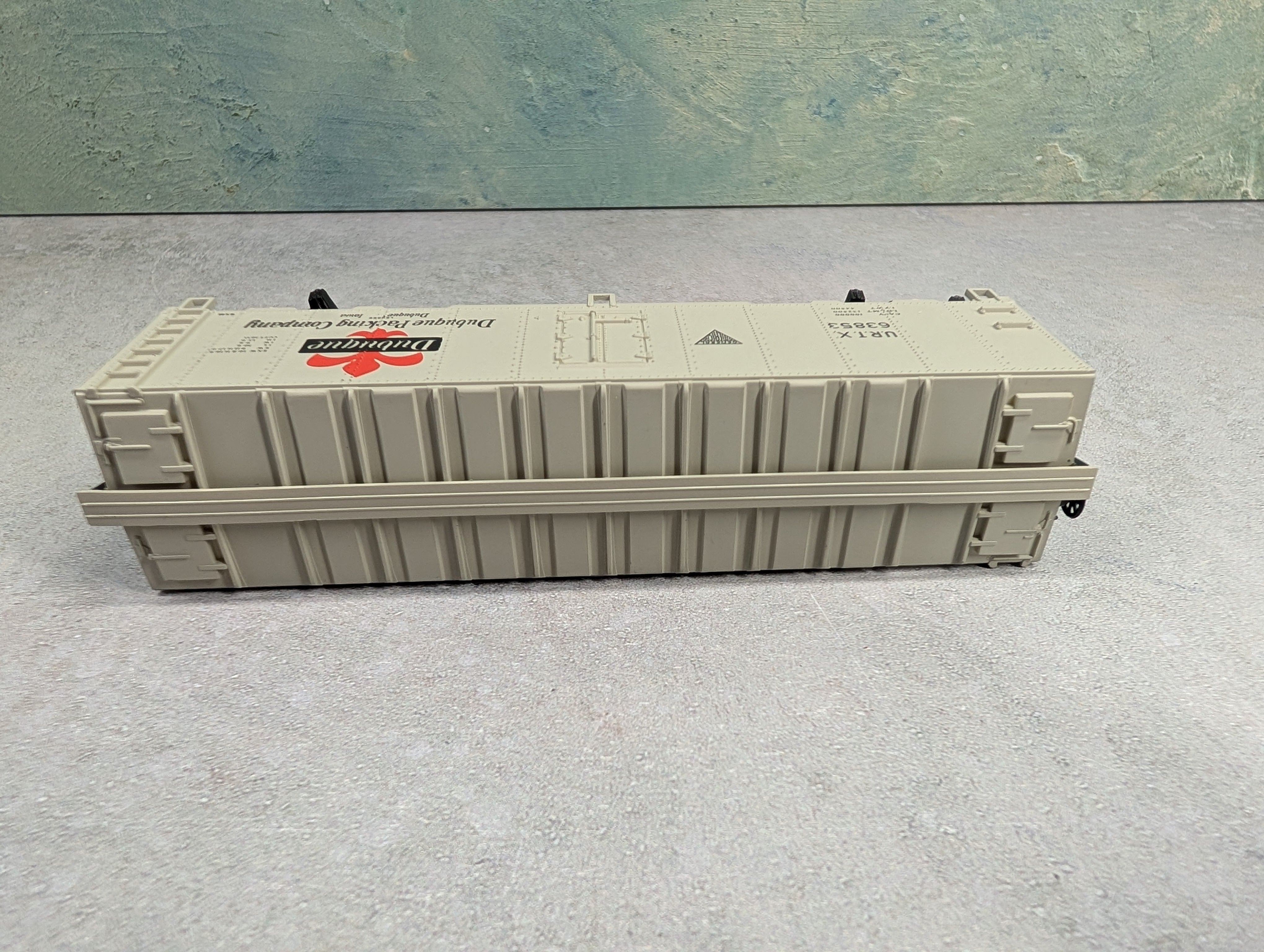 USED Mantua 733-590 HO Scale Heavy 40' Steel Reef Car Dubuque URTX #63853