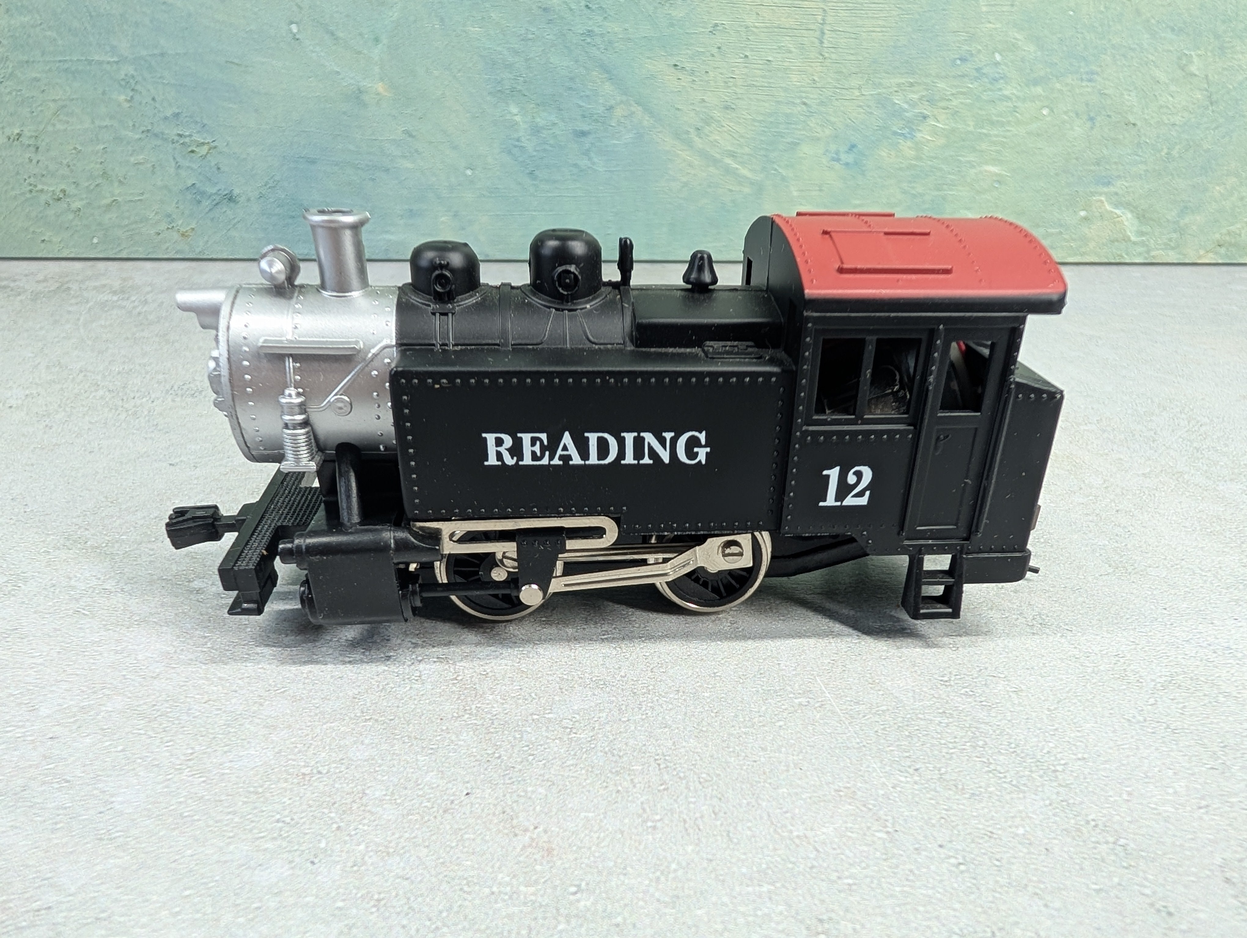 USED Model Power 96508 HO Scale 0-4-0 Steam Locomotive Reading #12 Runs Great! DC