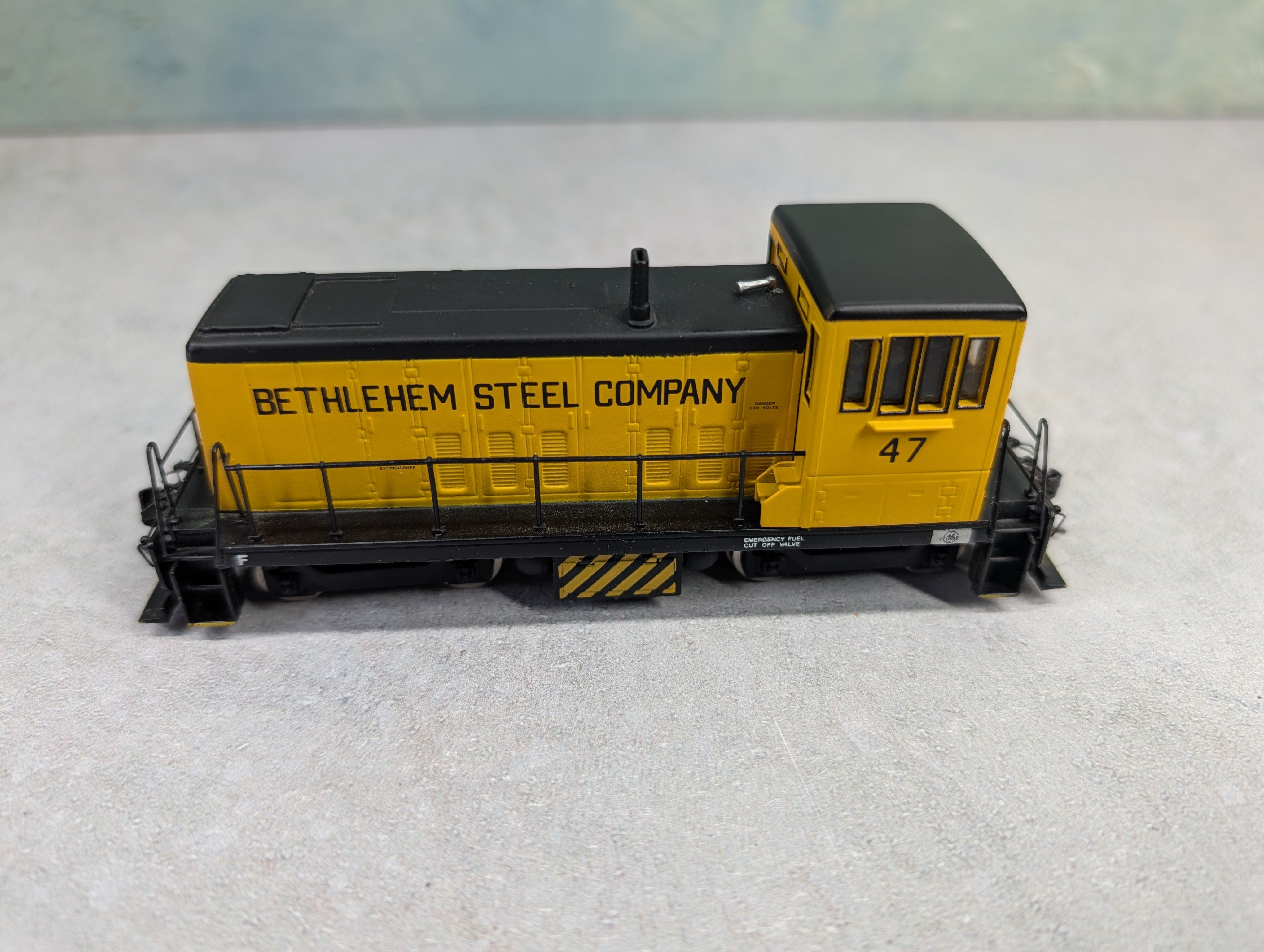 USED Bachmann 81106 HO Scale Spectrum GE 70 Ton Diesel Locomotive Bethlehem Steel #47 Runs Great! DC
