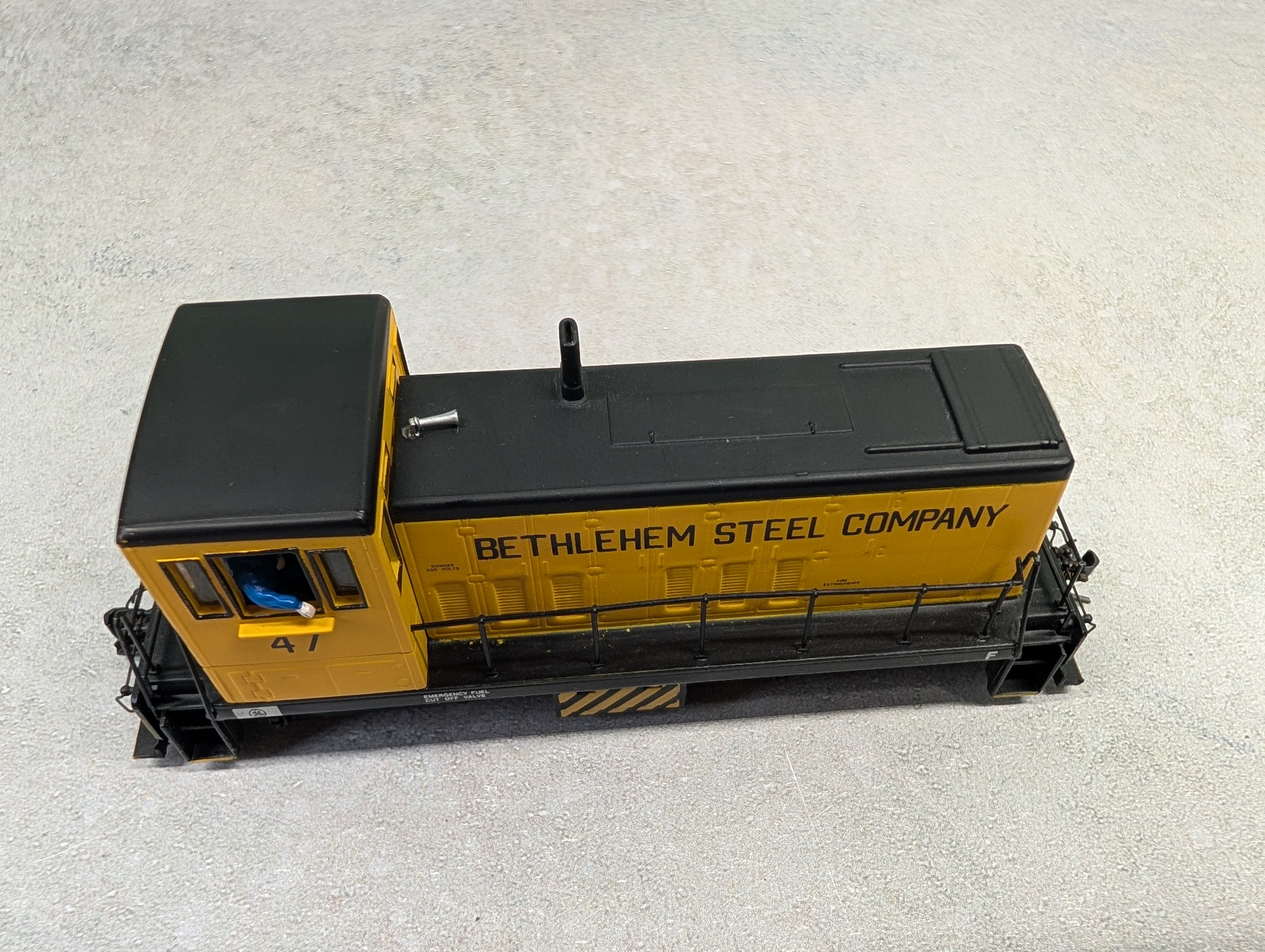 USED Bachmann 81106 HO Scale Spectrum GE 70 Ton Diesel Locomotive Bethlehem Steel #47 Runs Great! DC