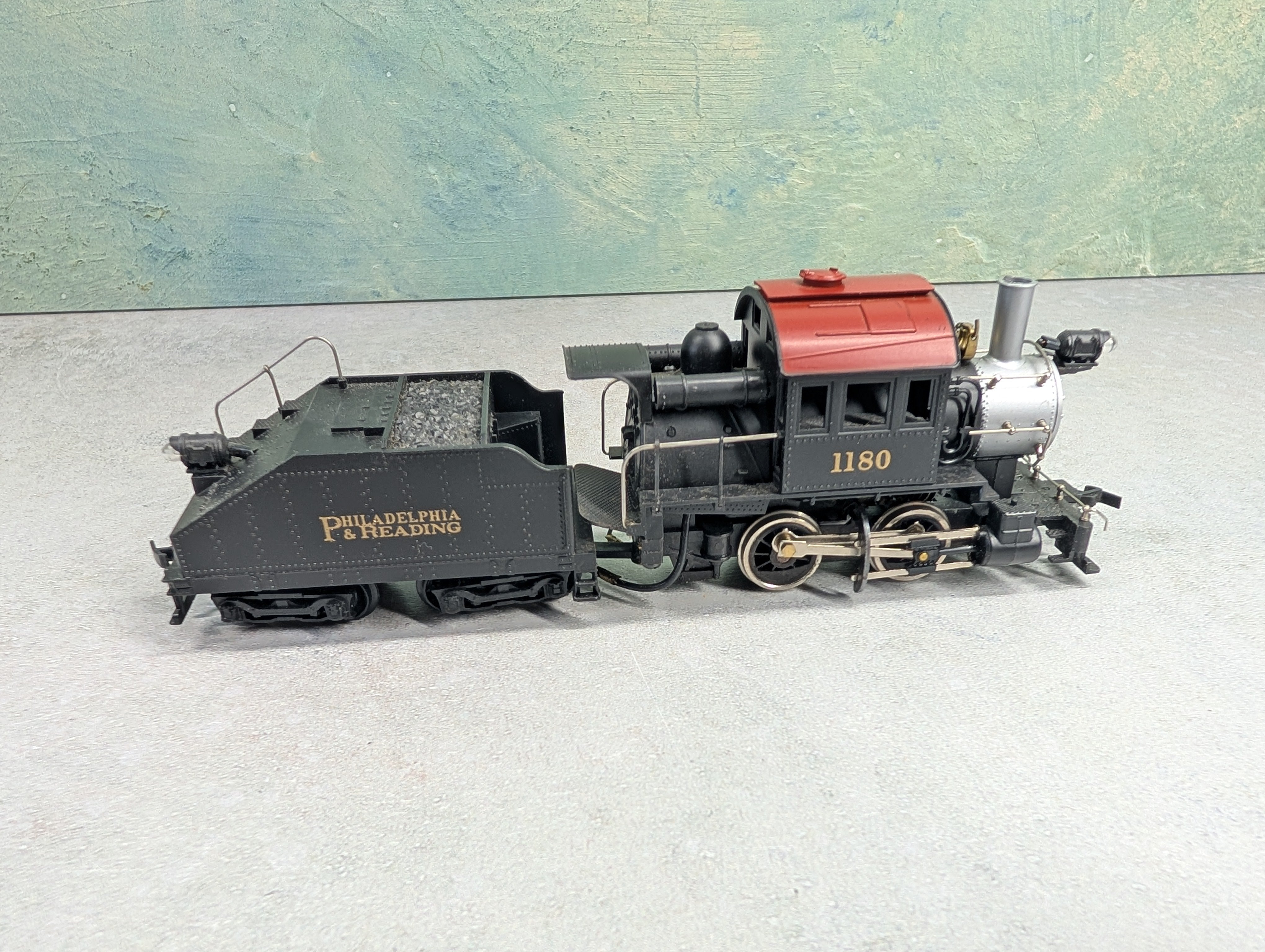 USED Mantua 335-20 HO Scale Goat Switcher Steam Locomotive Philadelphia & Reading #1180 Runs Great! DC