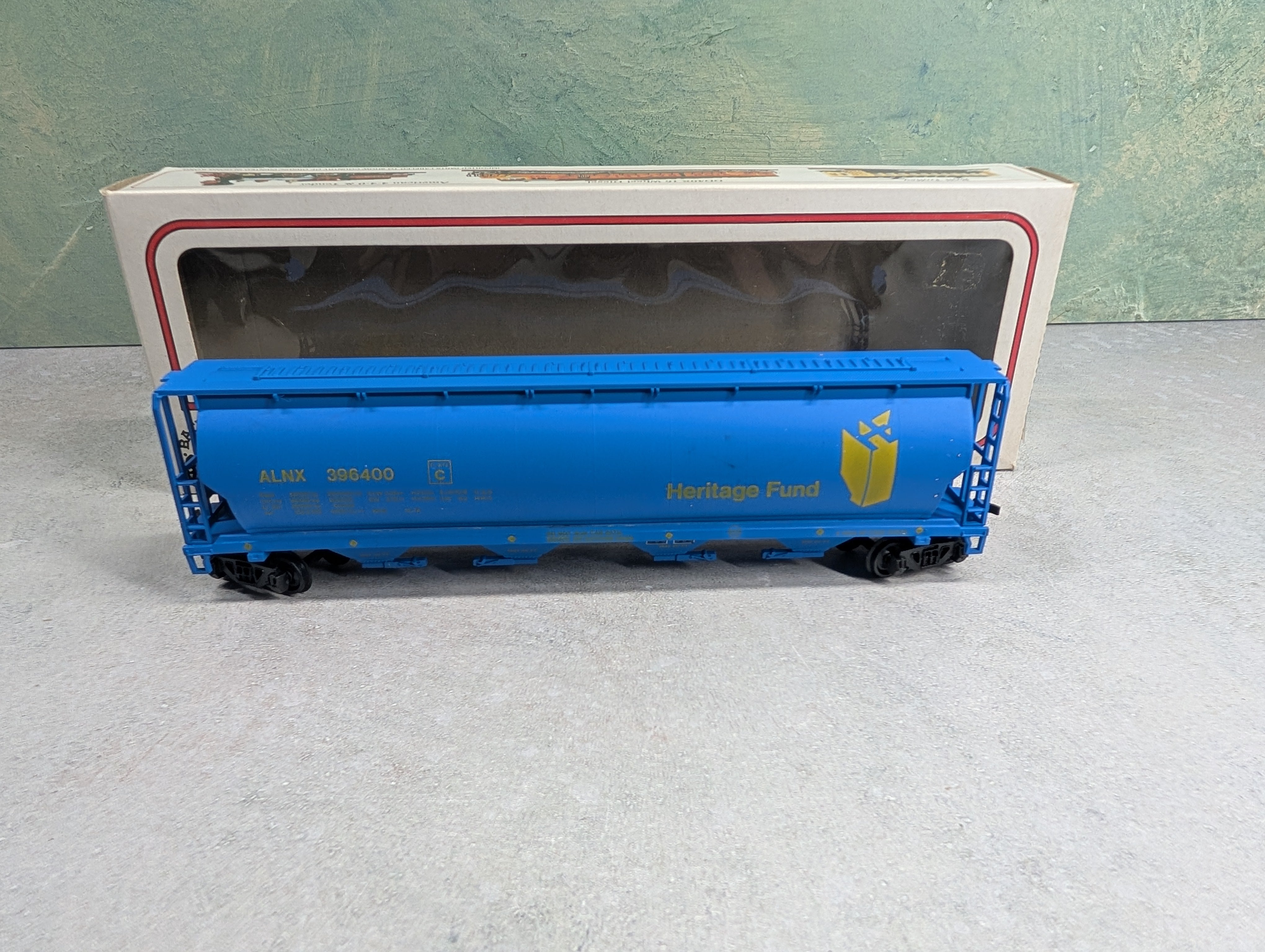 USED Bachmann #43-1031 HO Scale 55' Grain Hopper Heritage Fund ALNX #396400
