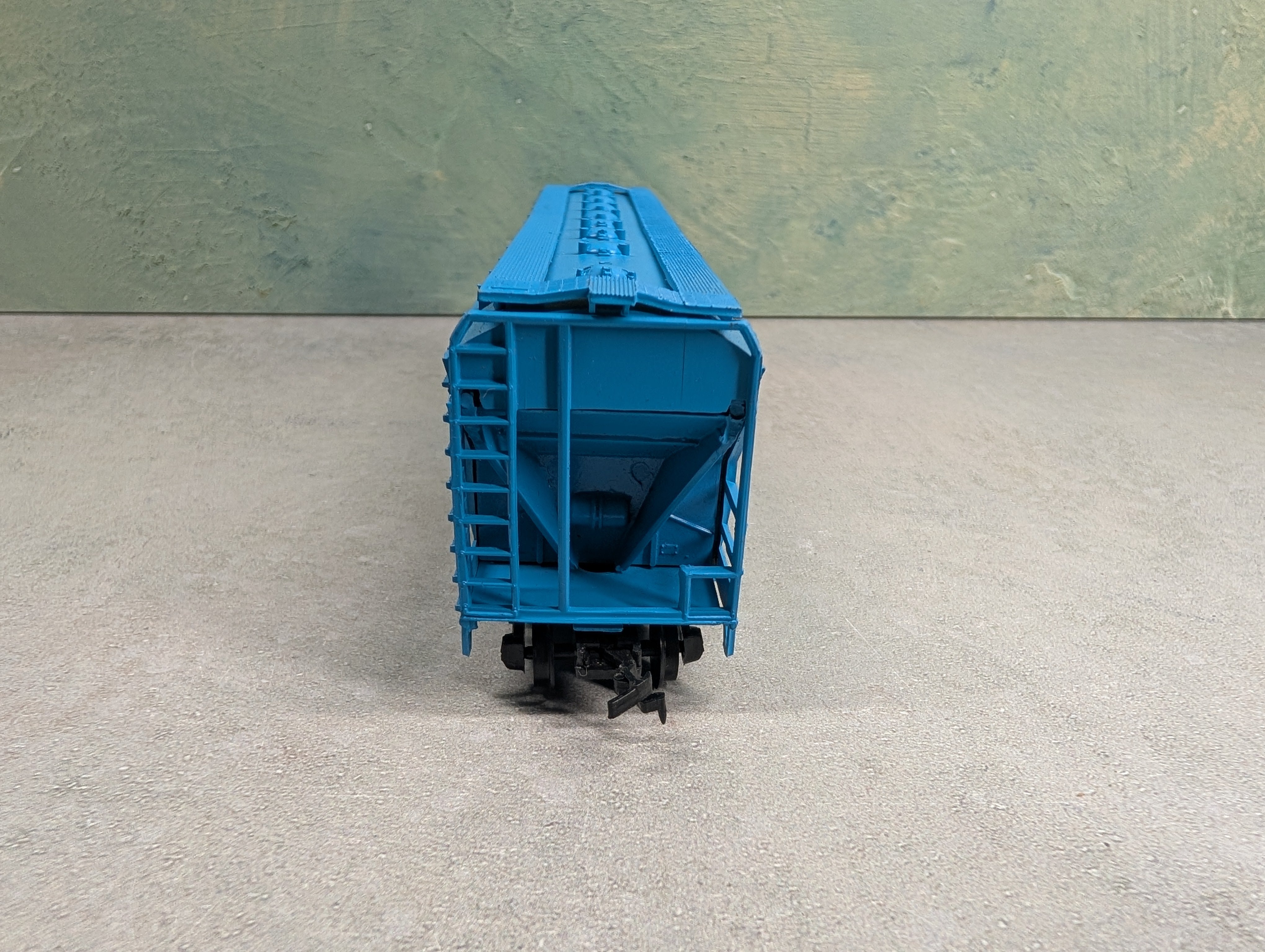 USED Bachmann #431005 HO Scale Center Flow Hopper Rock #1332801