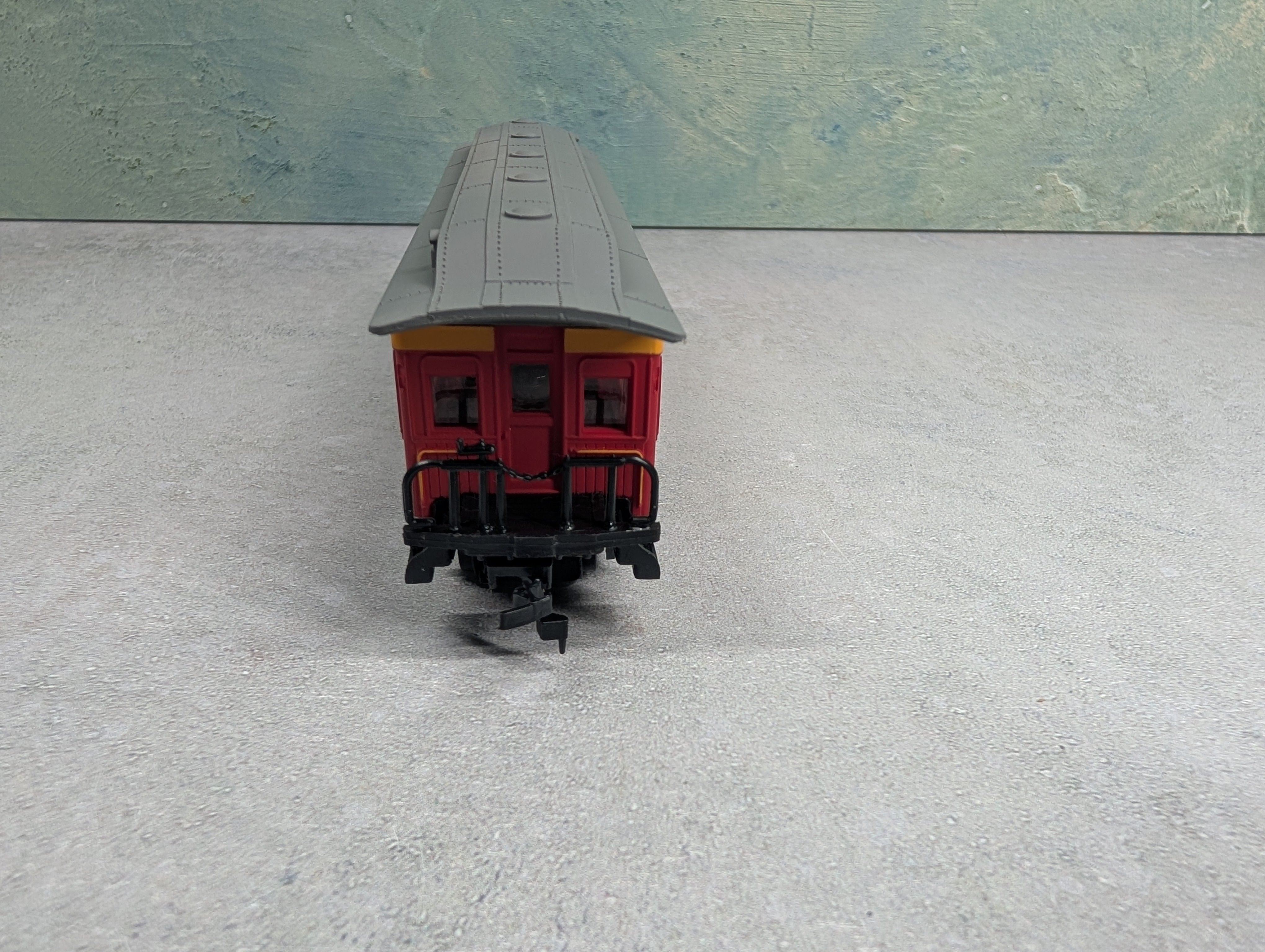 USED Bachmann 1423 HO Scale 46' Old West Coach Central Pacific #3