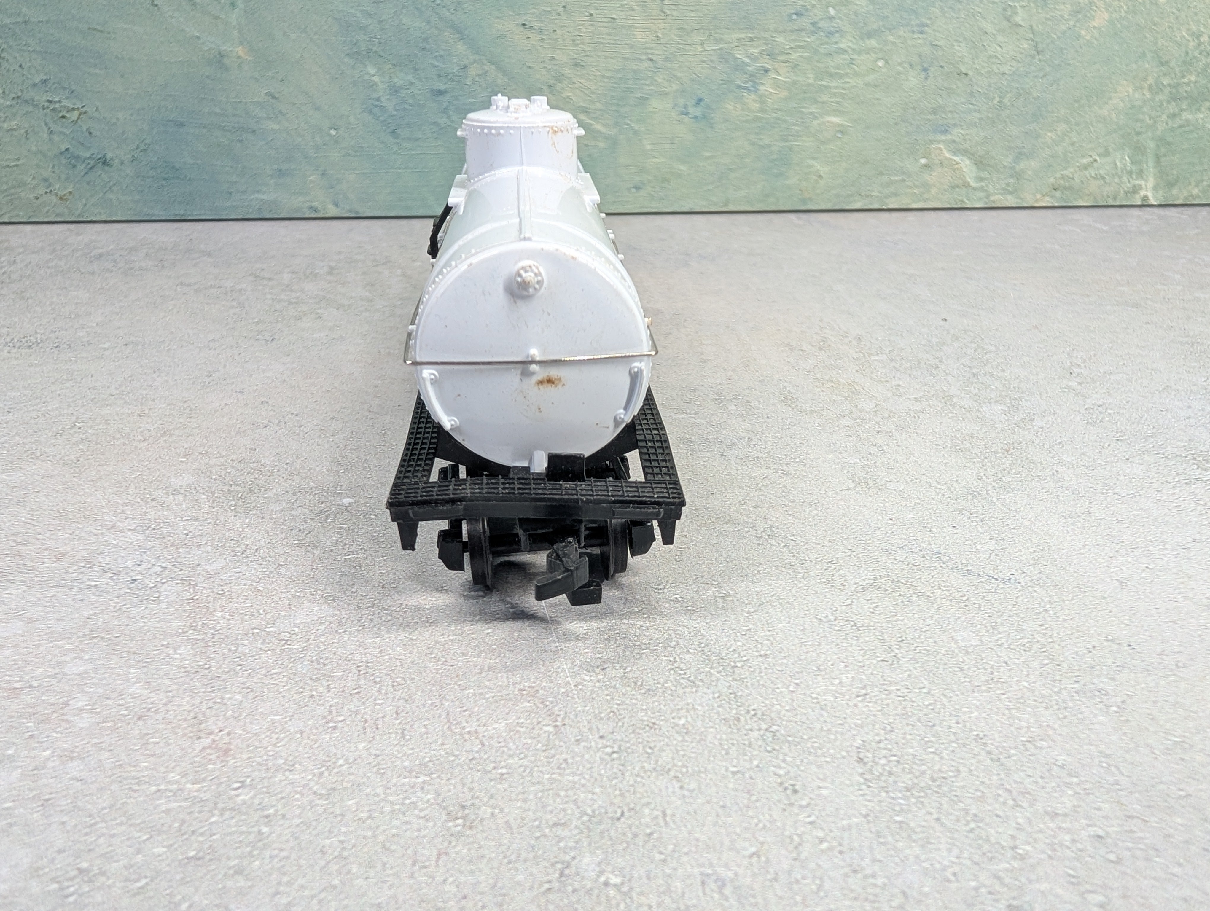 USED Bachmann HO Scale Single Dome Tank Car Cyanamid