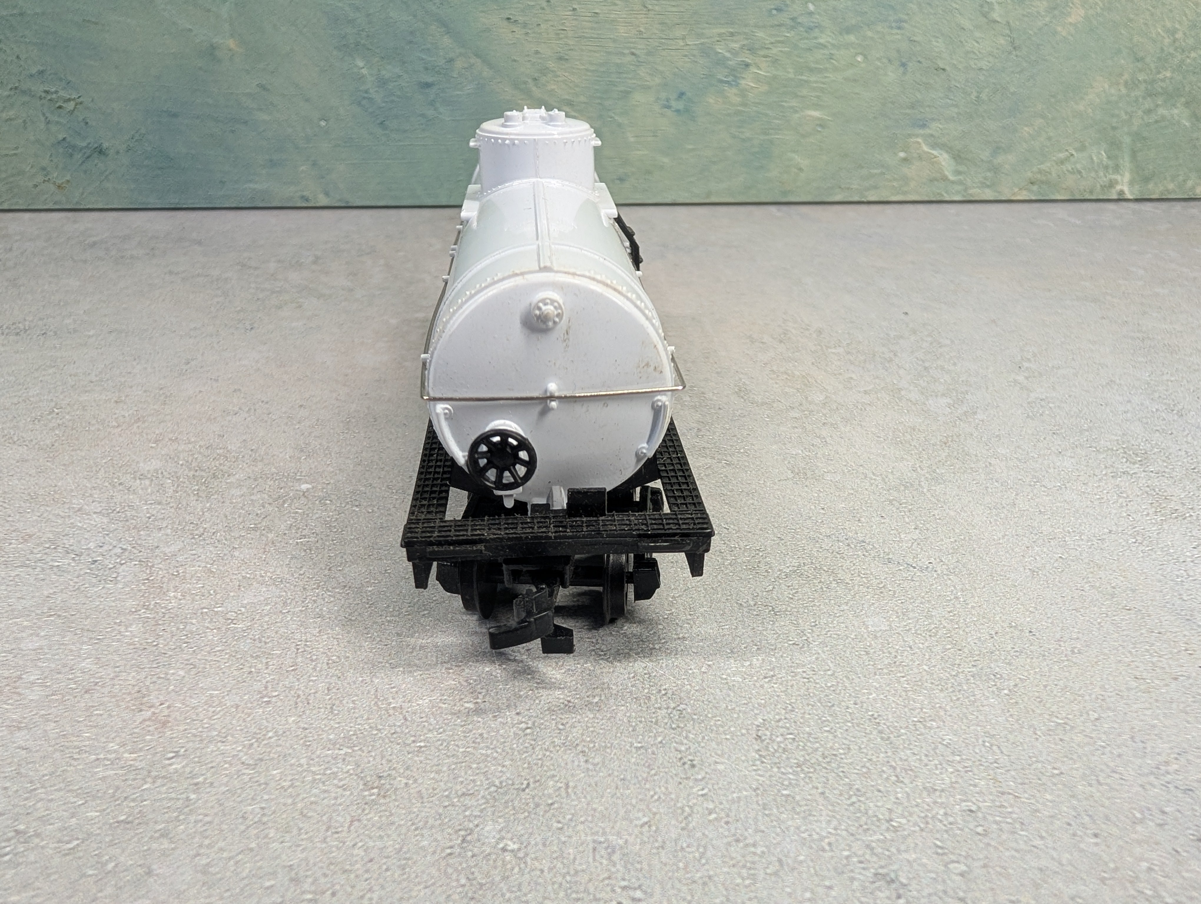 USED Bachmann HO Scale Single Dome Tank Car Cyanamid