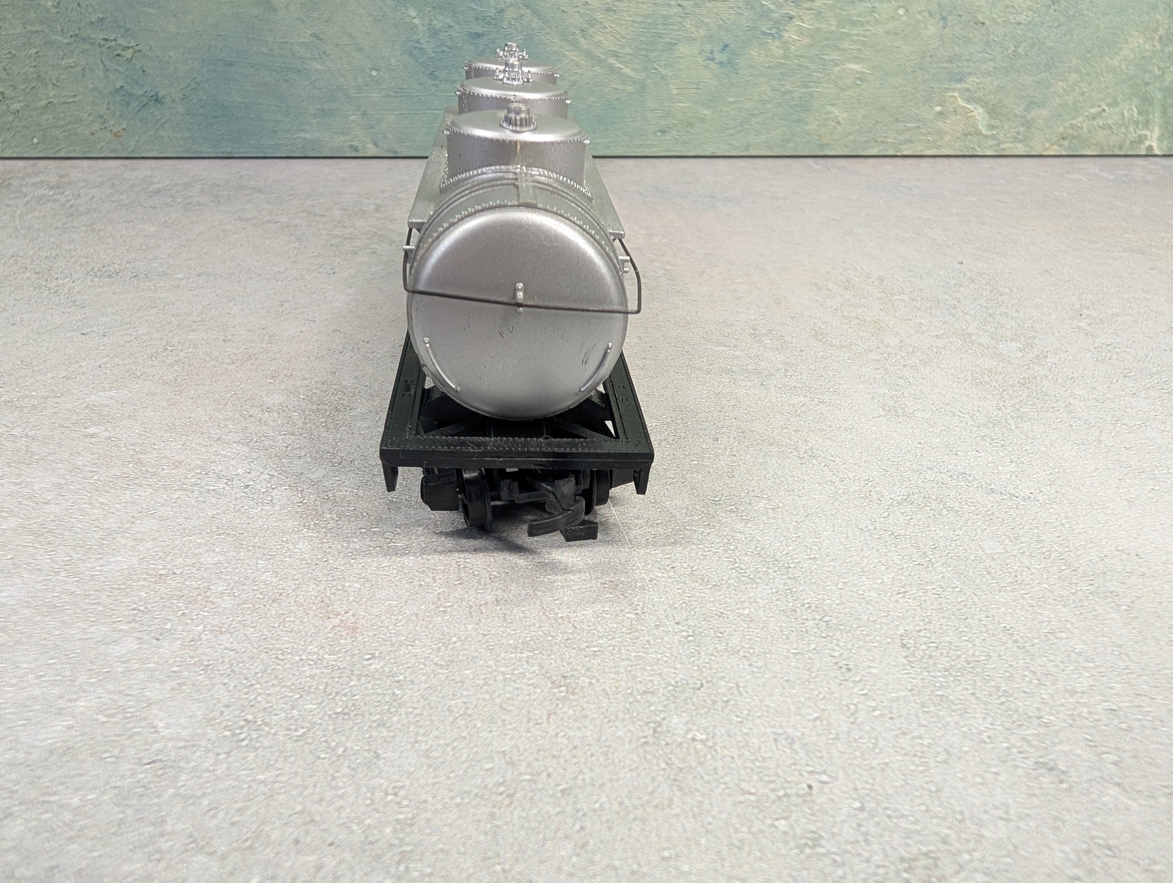 USED AHM HO Scale Triple Dome Tank Car Texaco TXC #2266