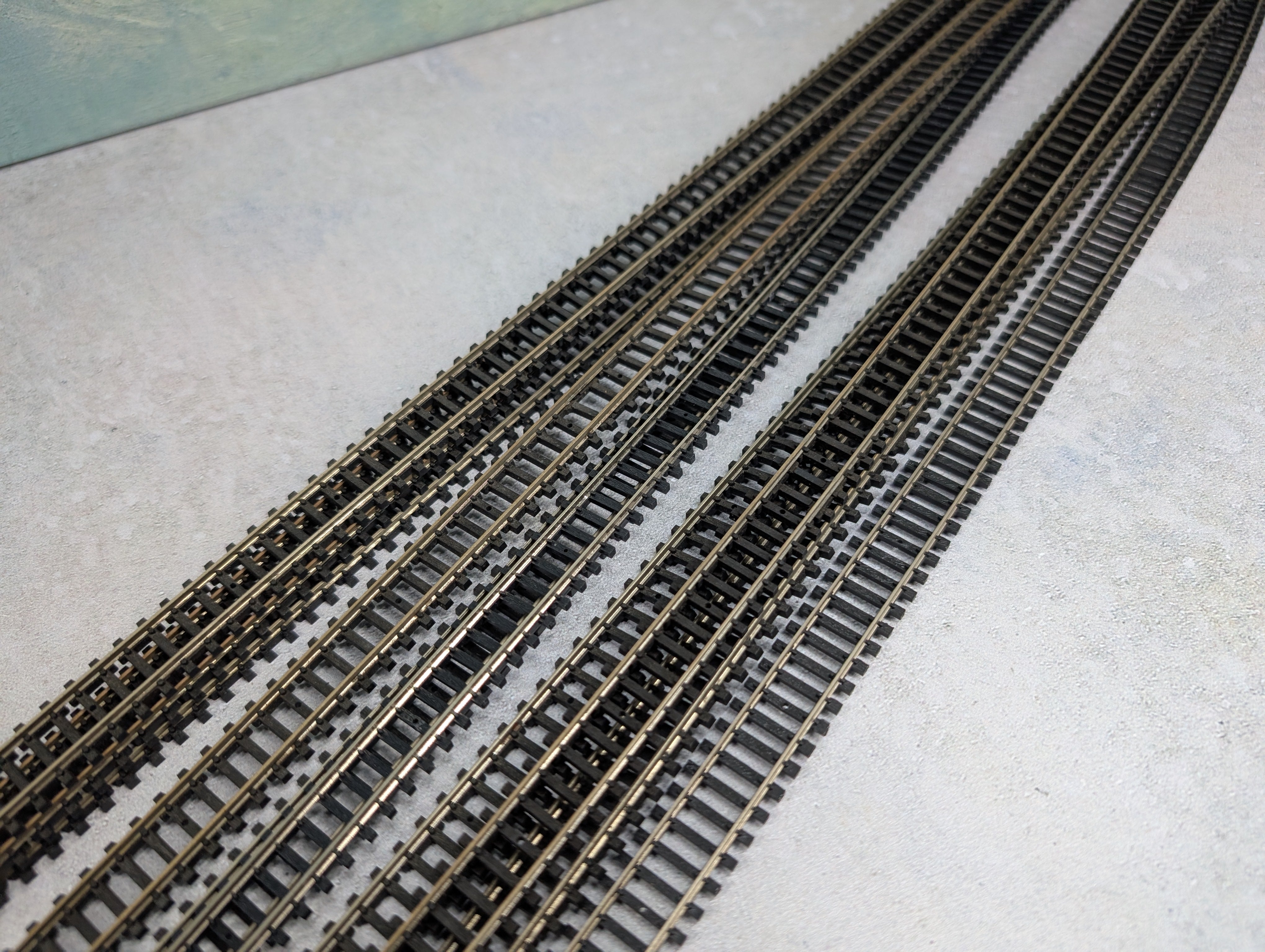 USED Atlas 2500 N Scale Superflex Track, 29.5" Flex Section, Code 80 (10 pieces)