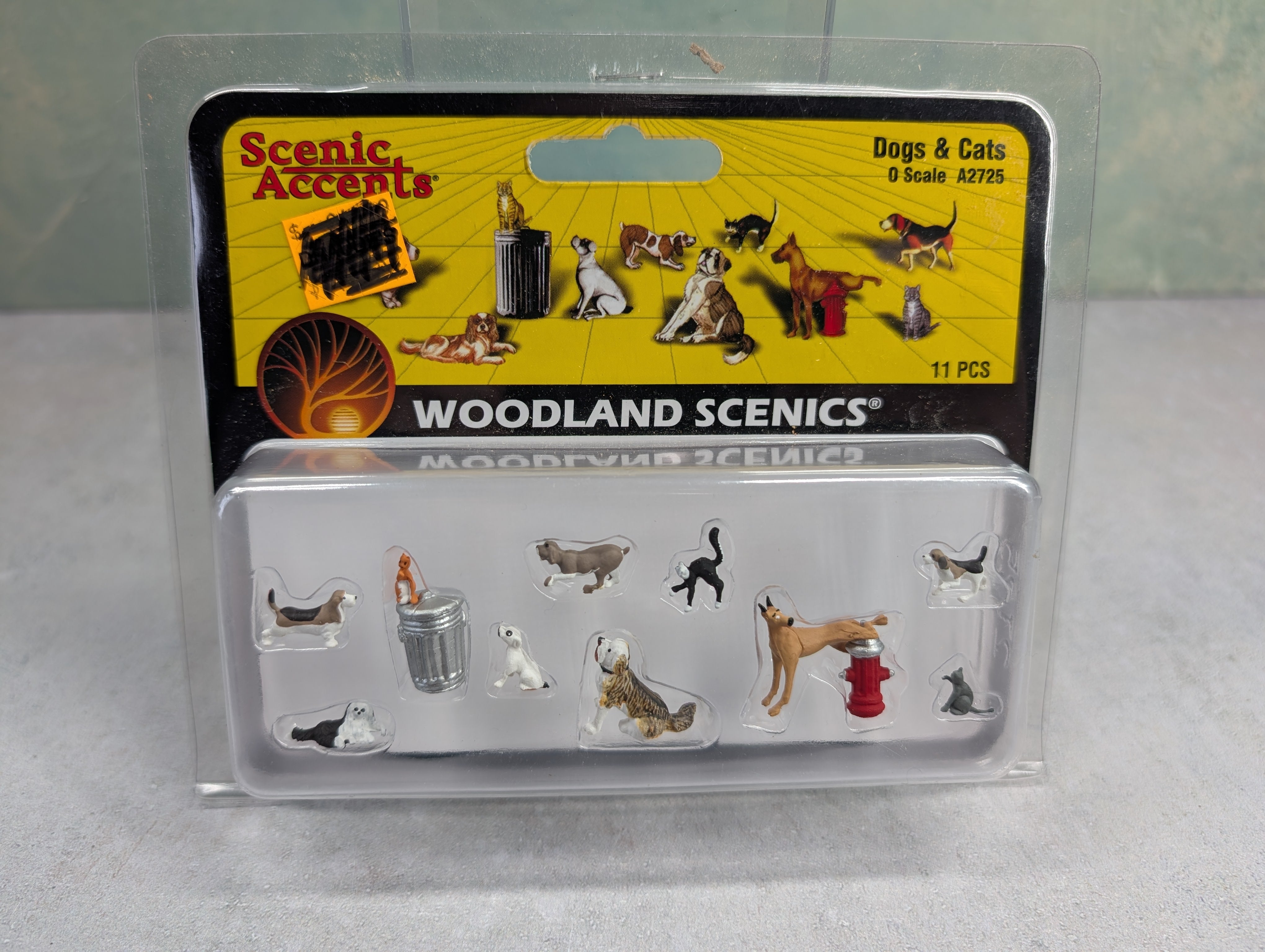 Woodland Scenics A2725 O Dogs & Cats (11 pcs)