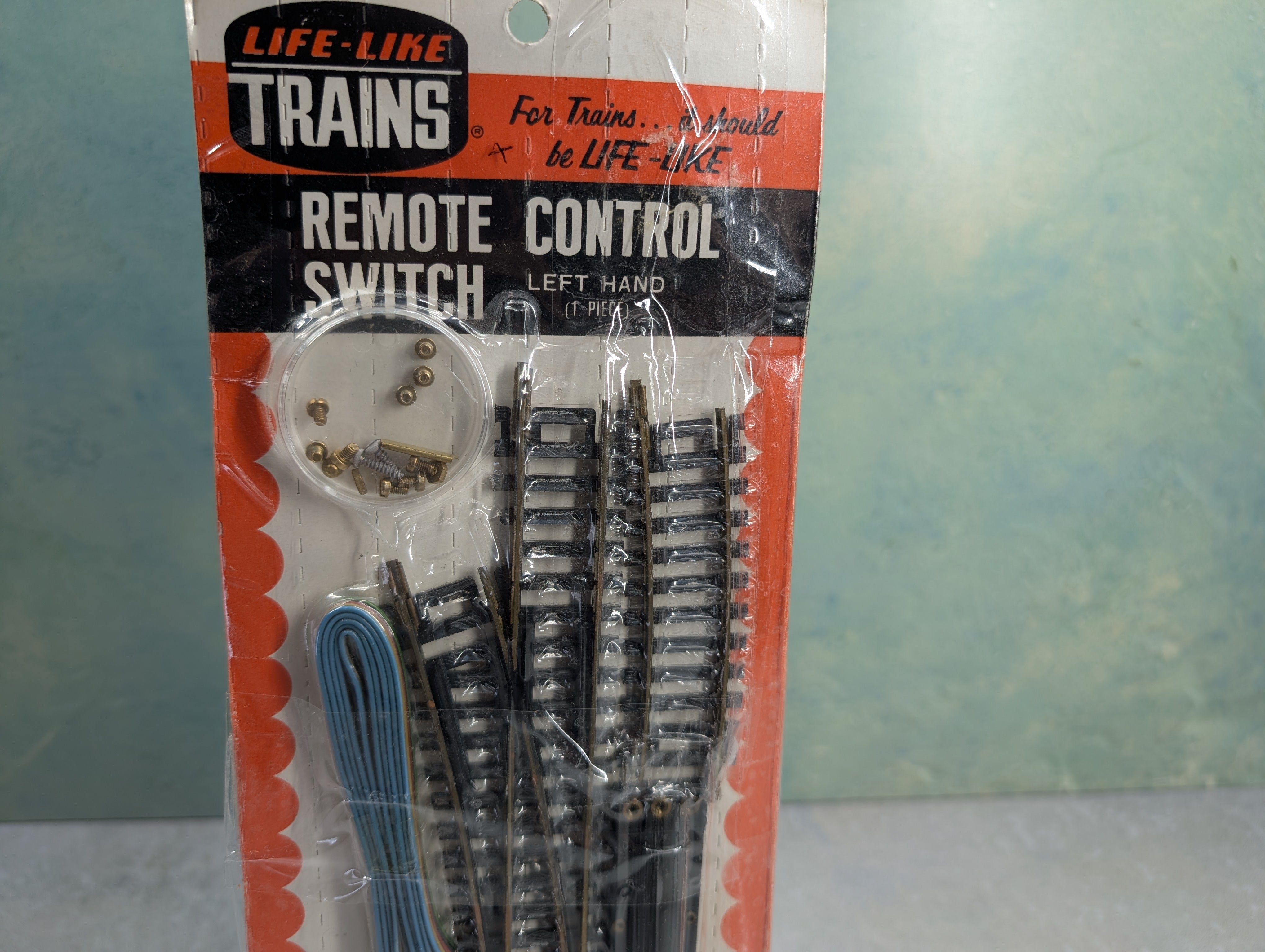USED Life-Like T605 HO Scale Remote Switch Control Left Hand, Brass, Code 100