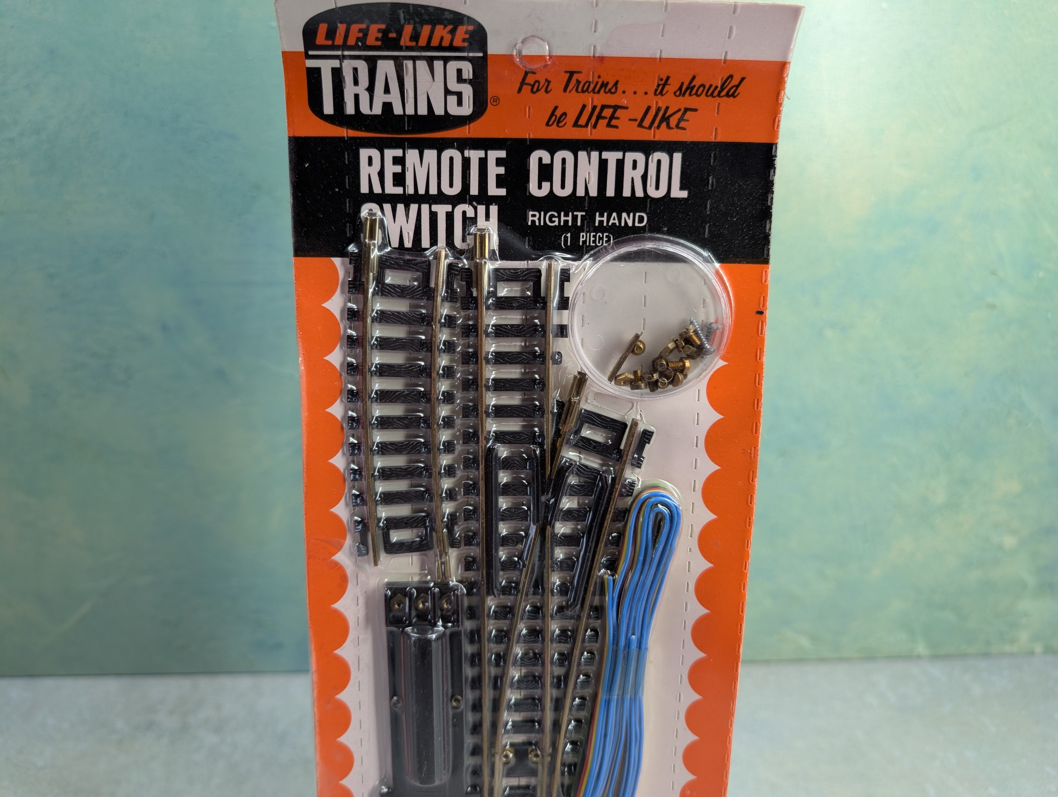 USED Life-Like T604 HO Scale Remote Switch Control Right Hand, Brass, Code 100