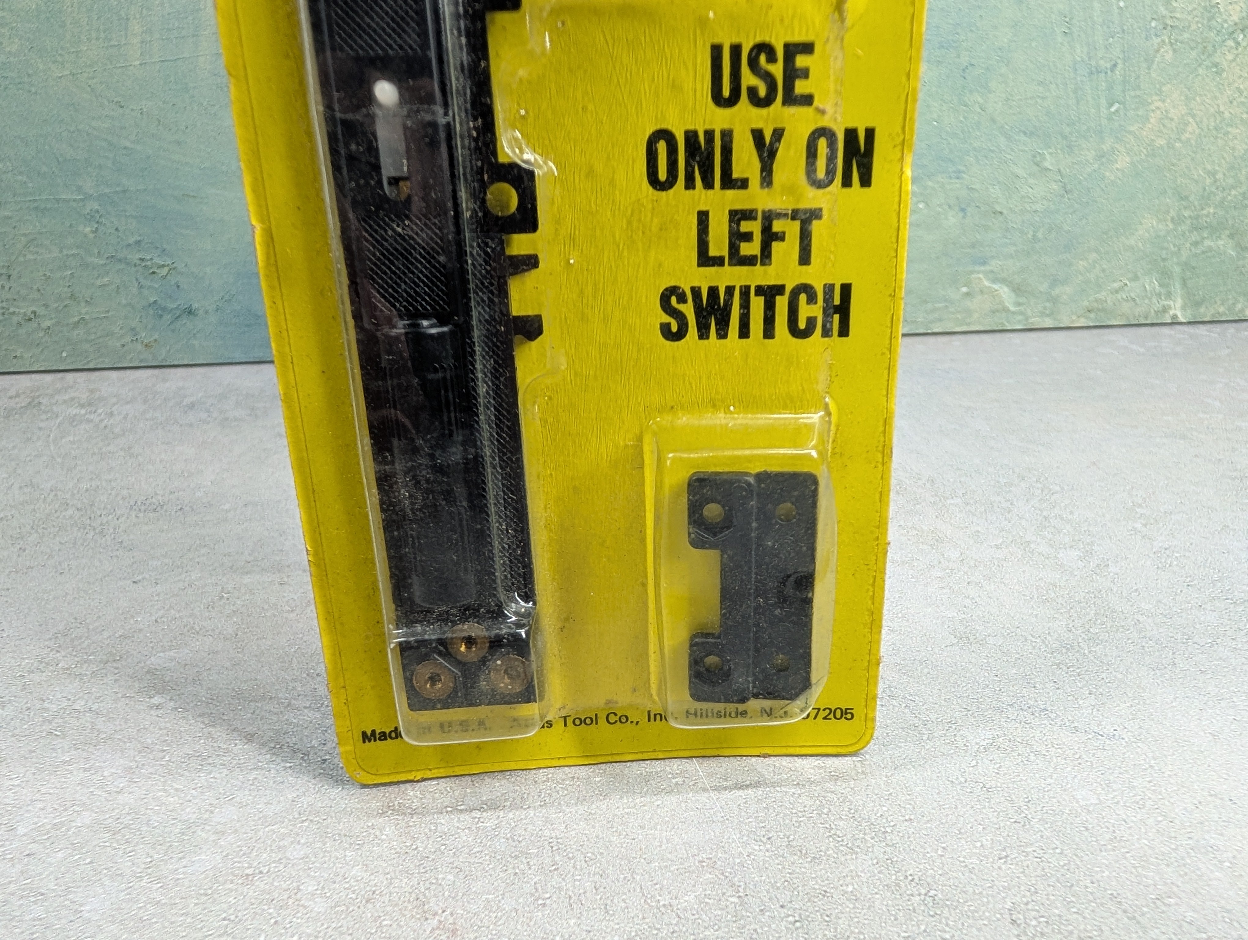 USED Atlas 52 HO Scale Left Remote Switch Machine