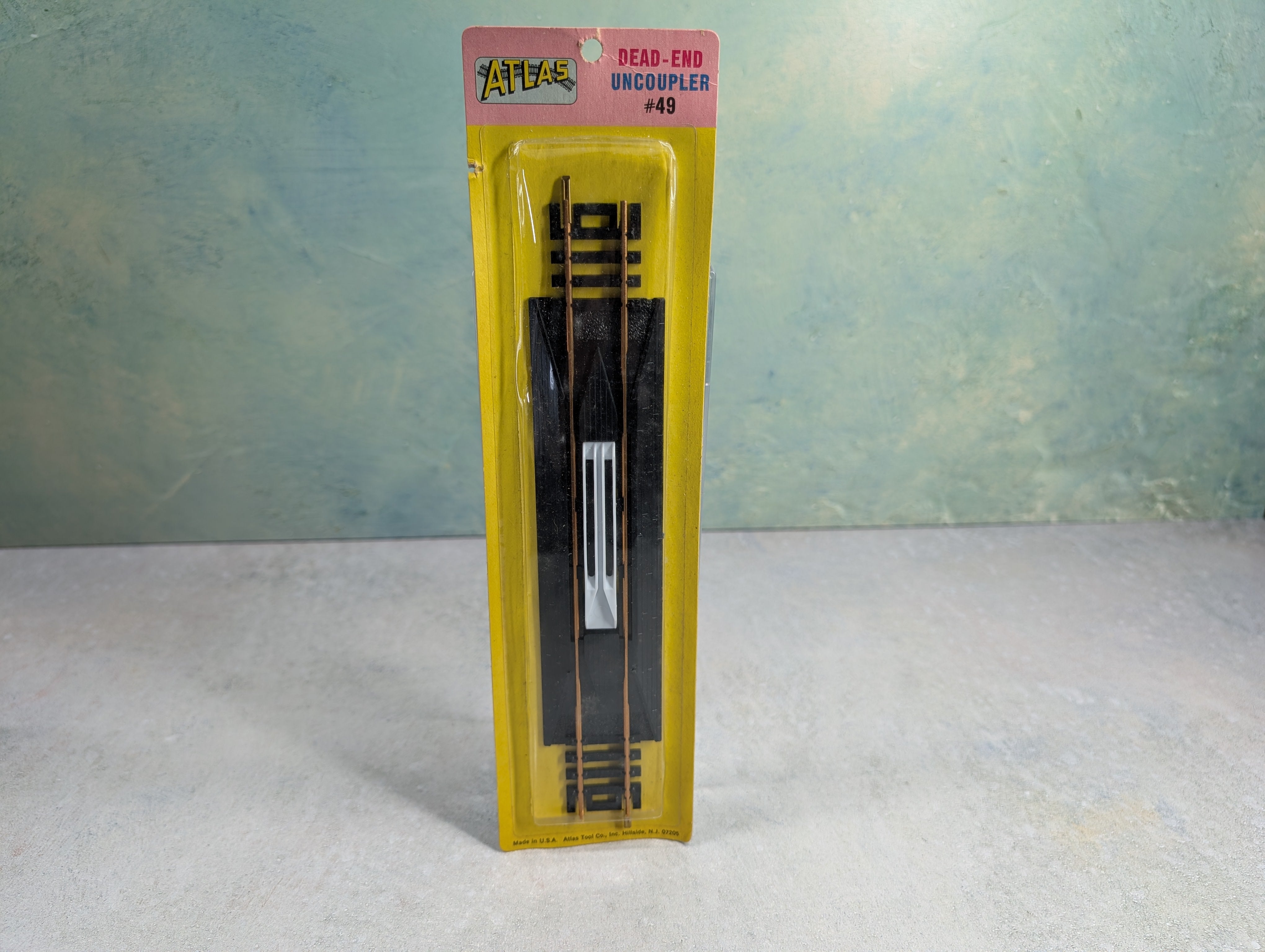 USED Atlas 49 HO Scale Dead-End Uncoupler, Brass, Code 100
