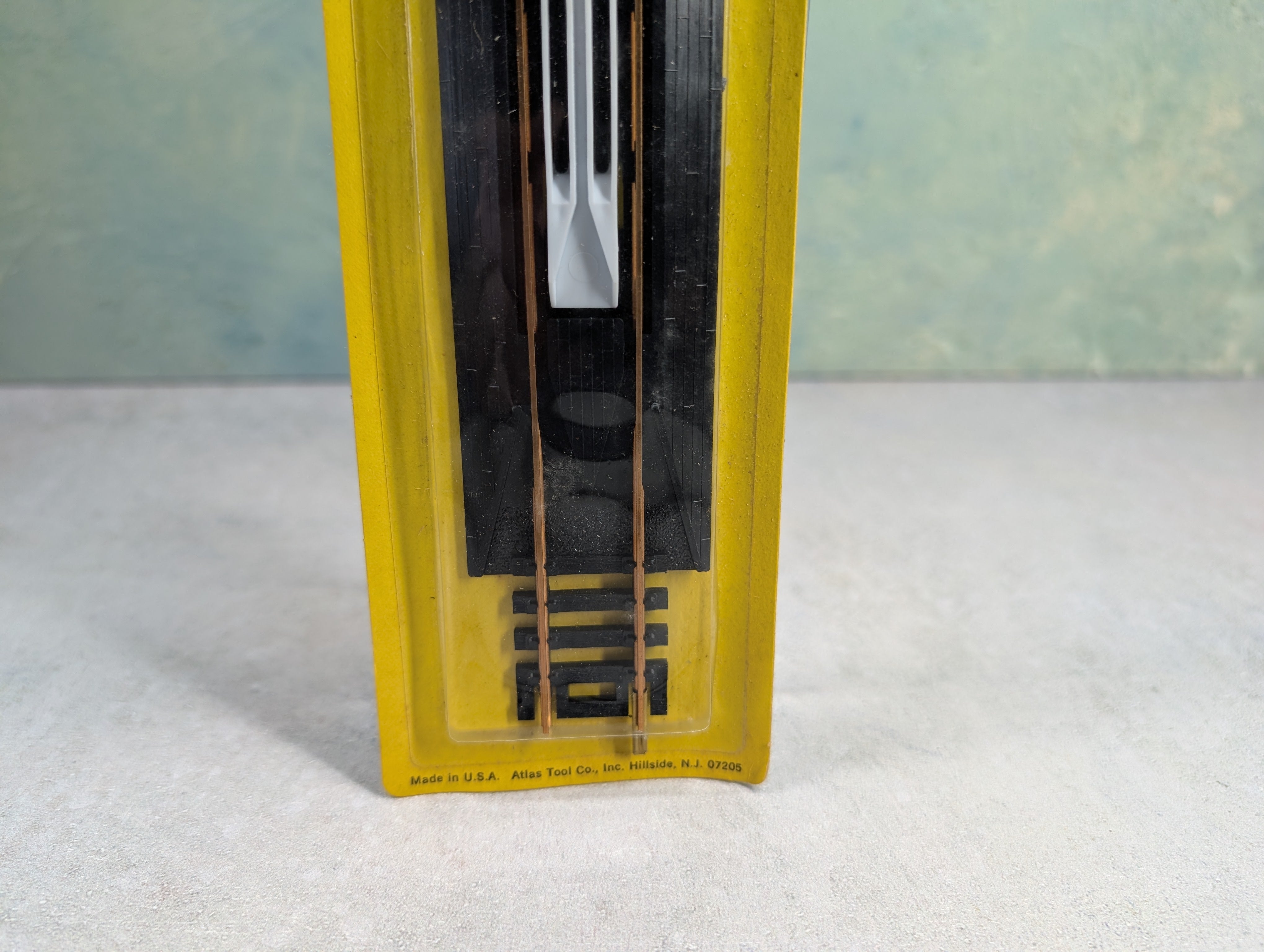 USED Atlas 49 HO Scale Dead-End Uncoupler, Brass, Code 100