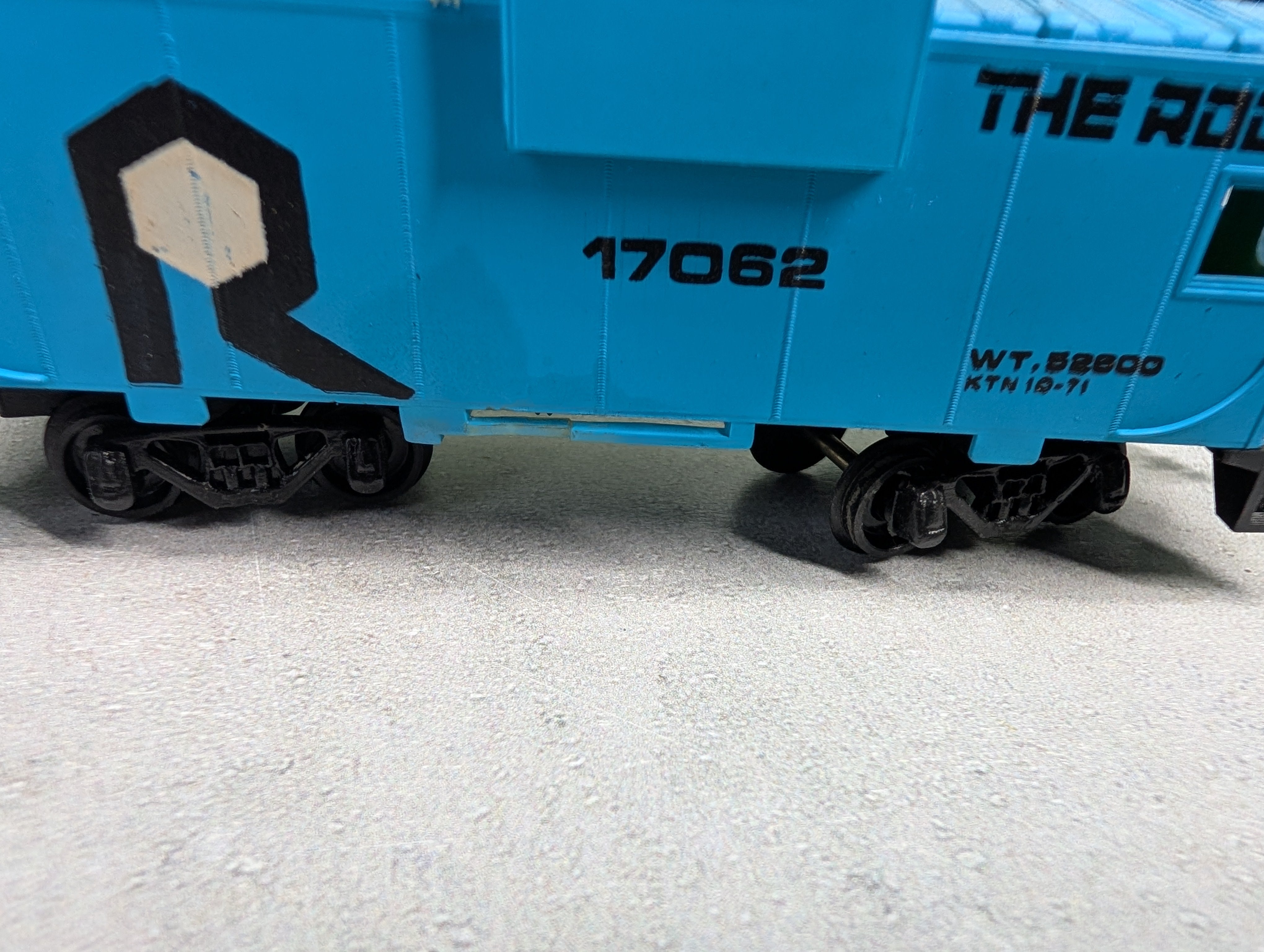 USED Bachmann HO Scale Caboose Rock Island #17062