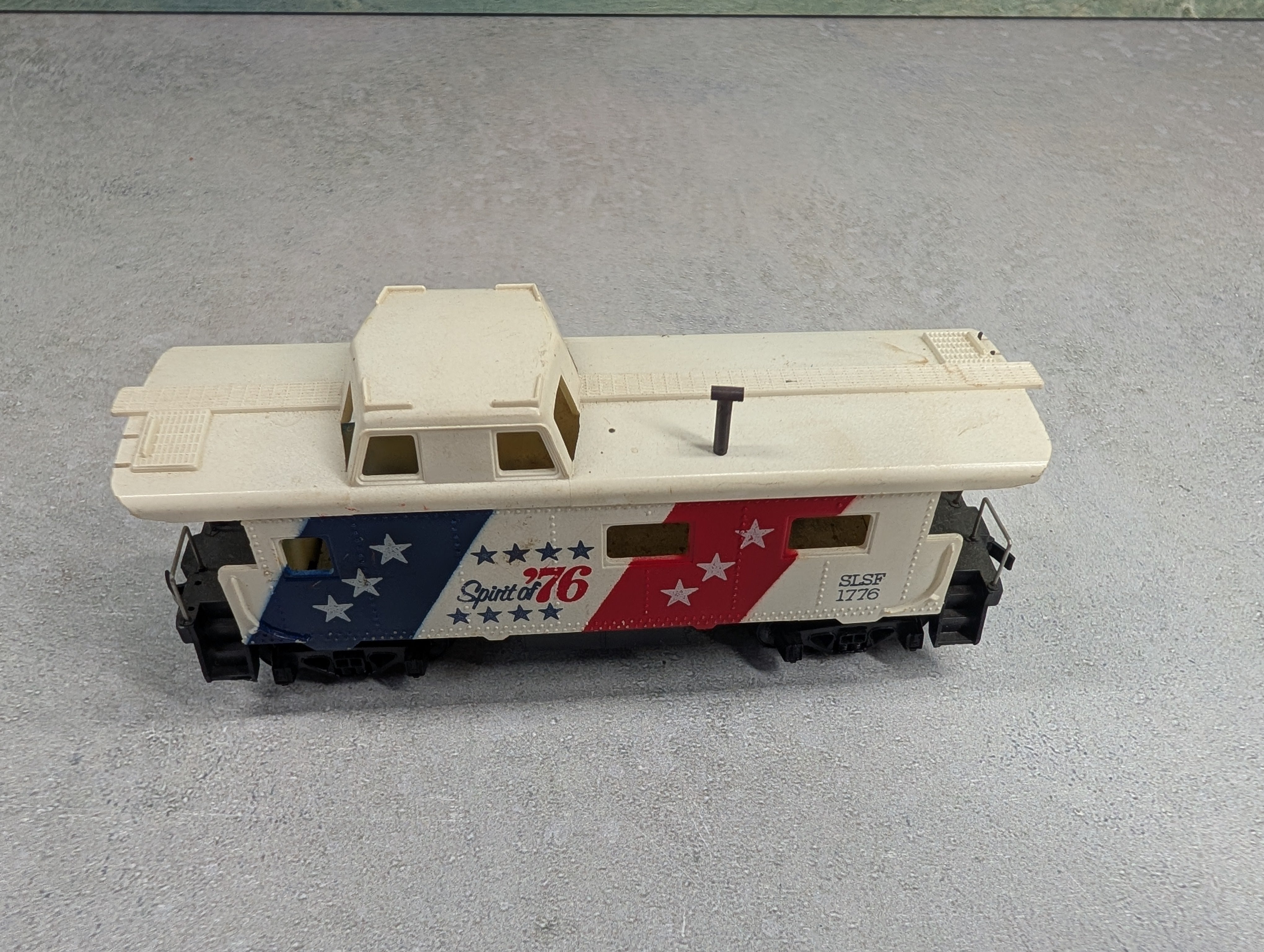 USED Tyco HO Scale Caboose Spirit of '76 SLSF #1776