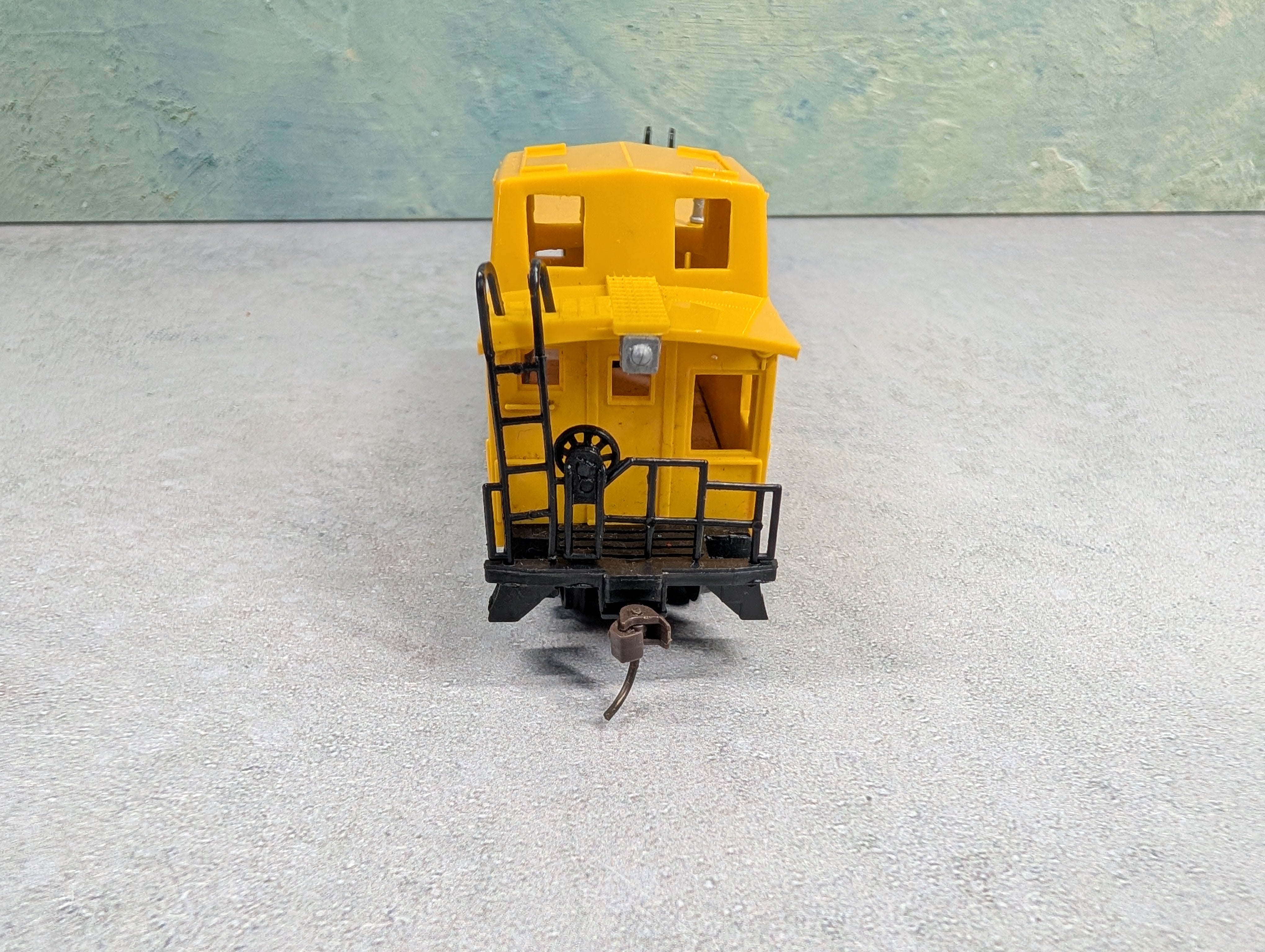 USED Bachmann HO Scale Caboose Union Pacific #207