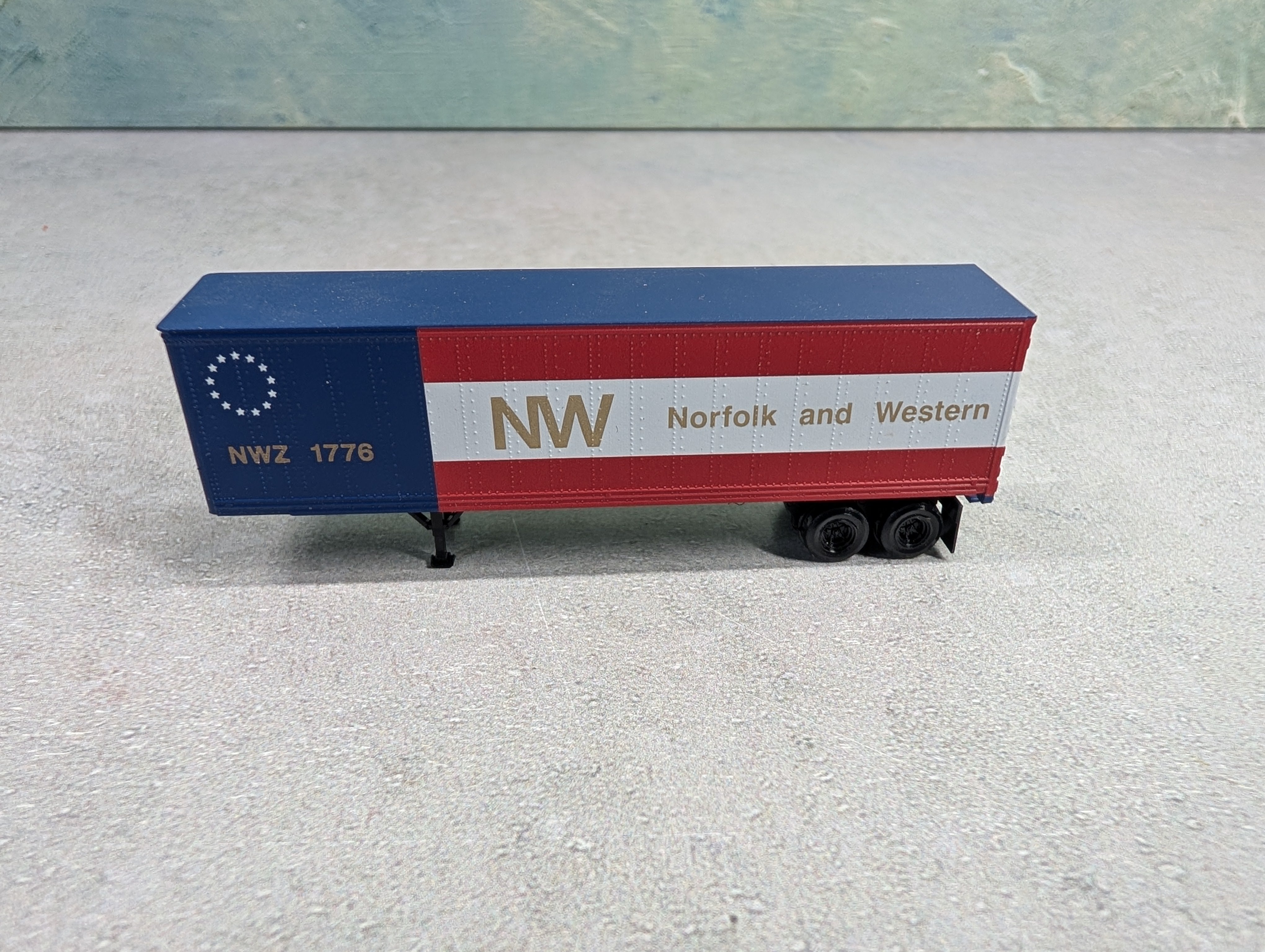 USED Micro-Trains N Scale 40' Trailer Norfolk & Western NWZ #1776
