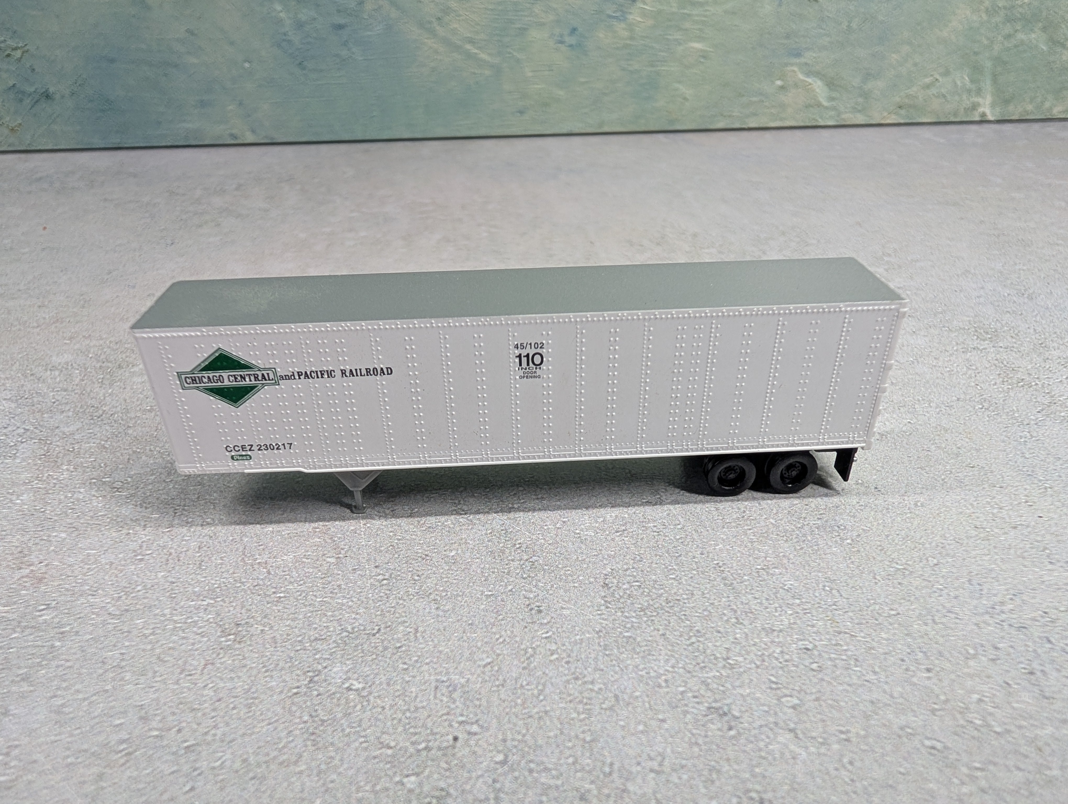 USED Atlas N Scale 45' Trailer Chicago Central and Pacific Railroad CCEZ #230217