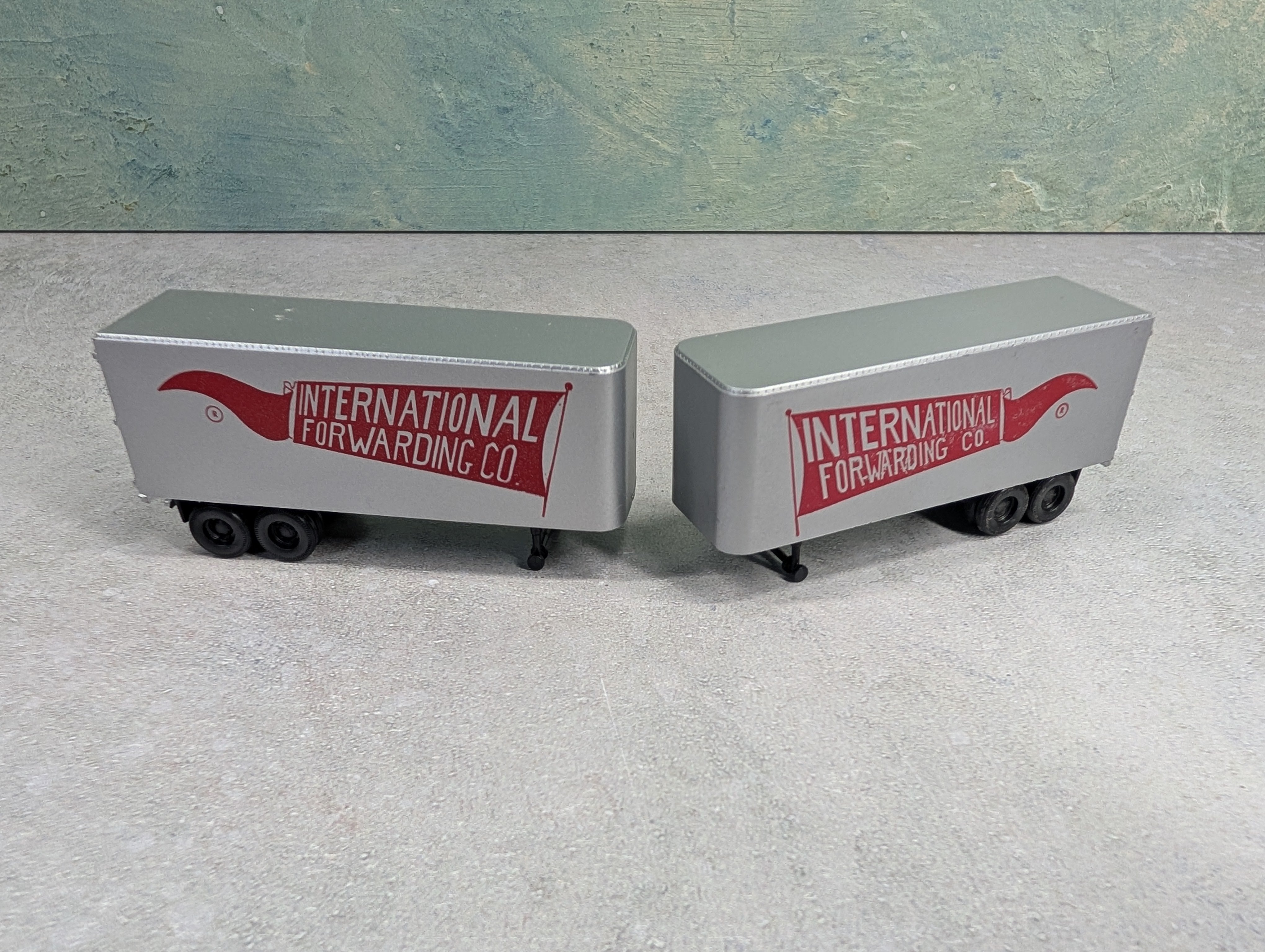 USED Athearn HO Scale 24' Piggyback Trailers (2 pcs)