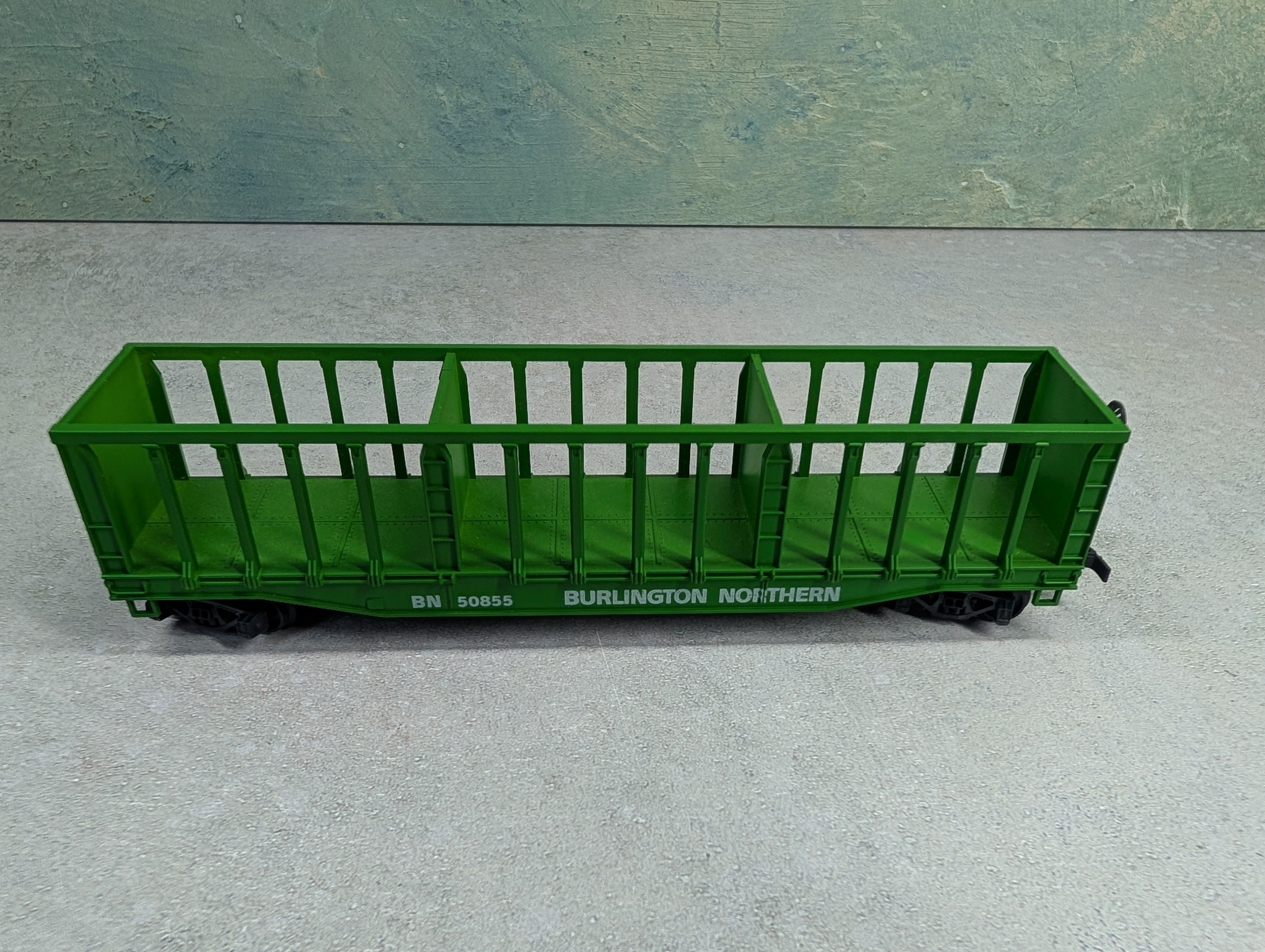 USED AHM HO Scale Pulpwood Rack Car Burlington Northern BN #50855