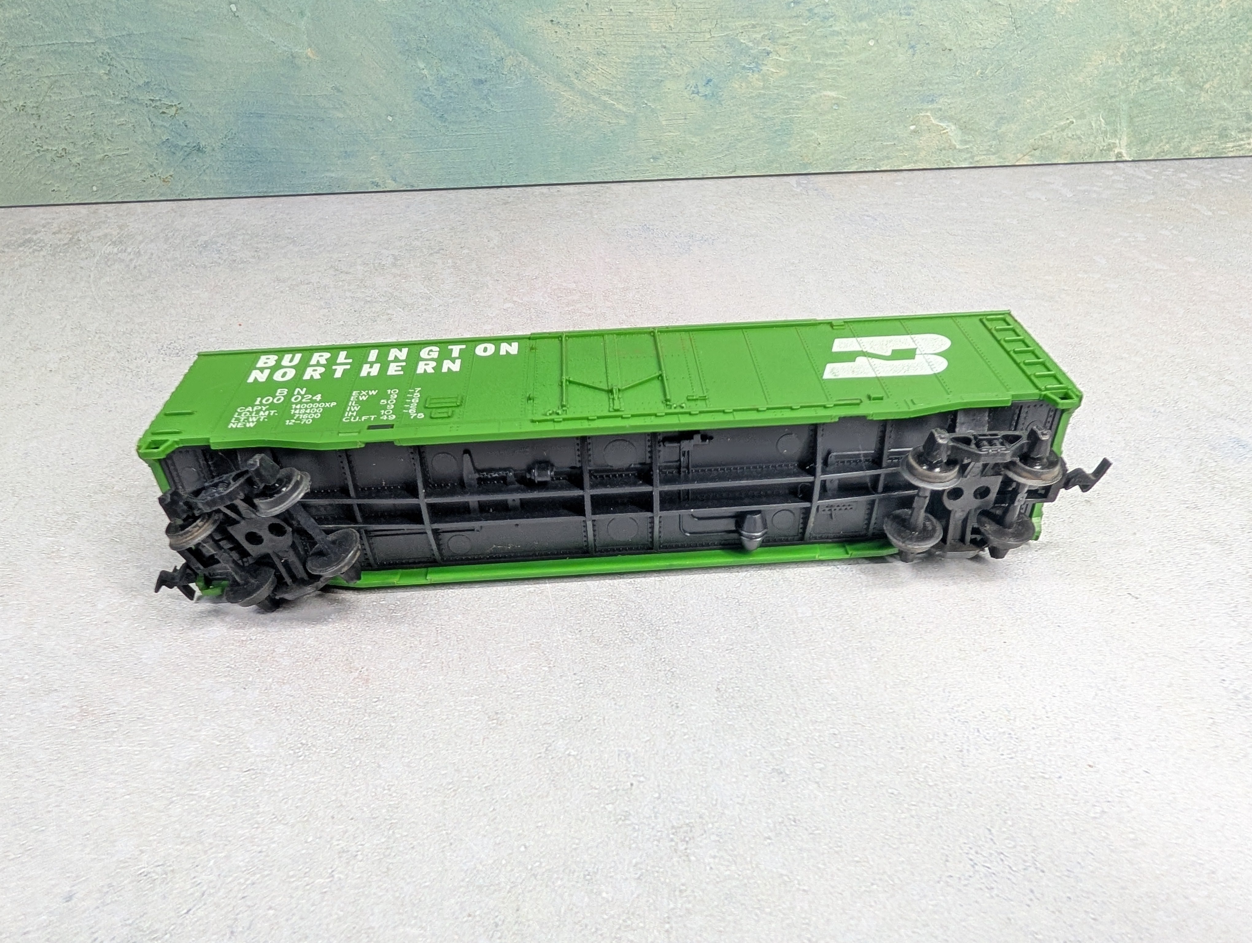 USED Tyco HO Scale 50' Box Car Burlington Northern BN #100024