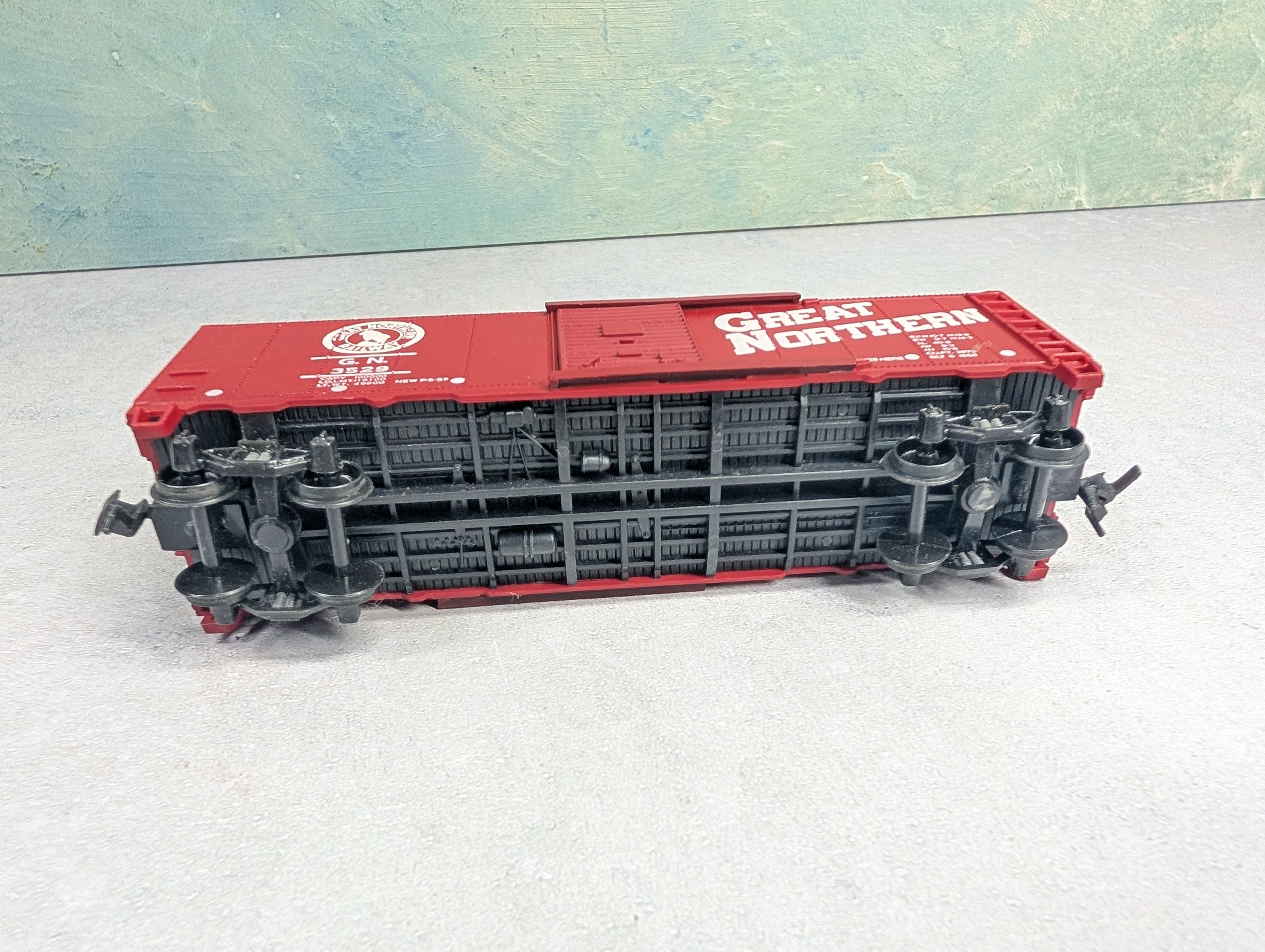 USED HOTCO HO Scale 40' Box Car Great Northern GN #3529