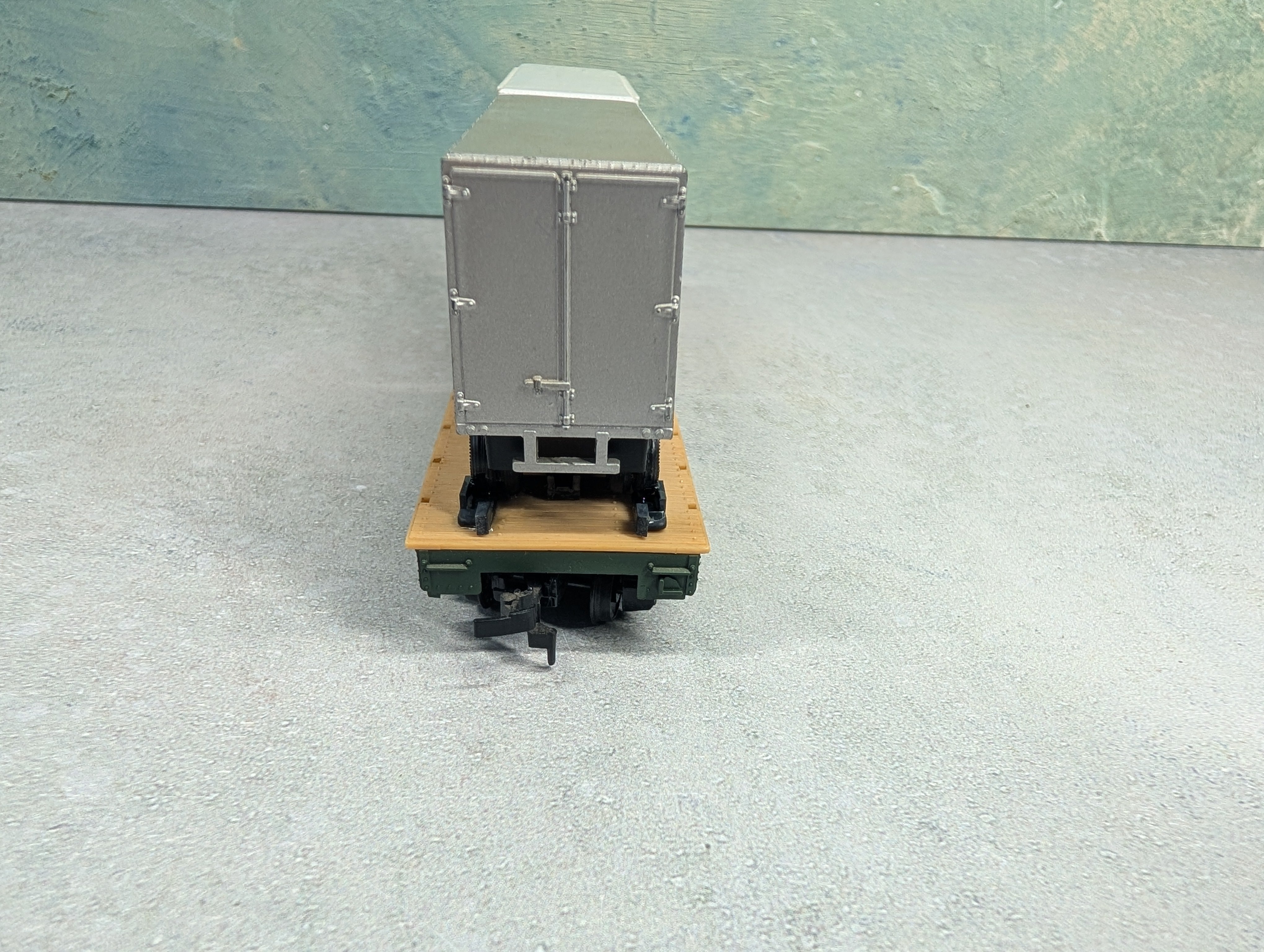 USED Tyco HO Scale 50' Flat Car Santa Fe ATSF #90806 w/ 2 Piggyback Trailers