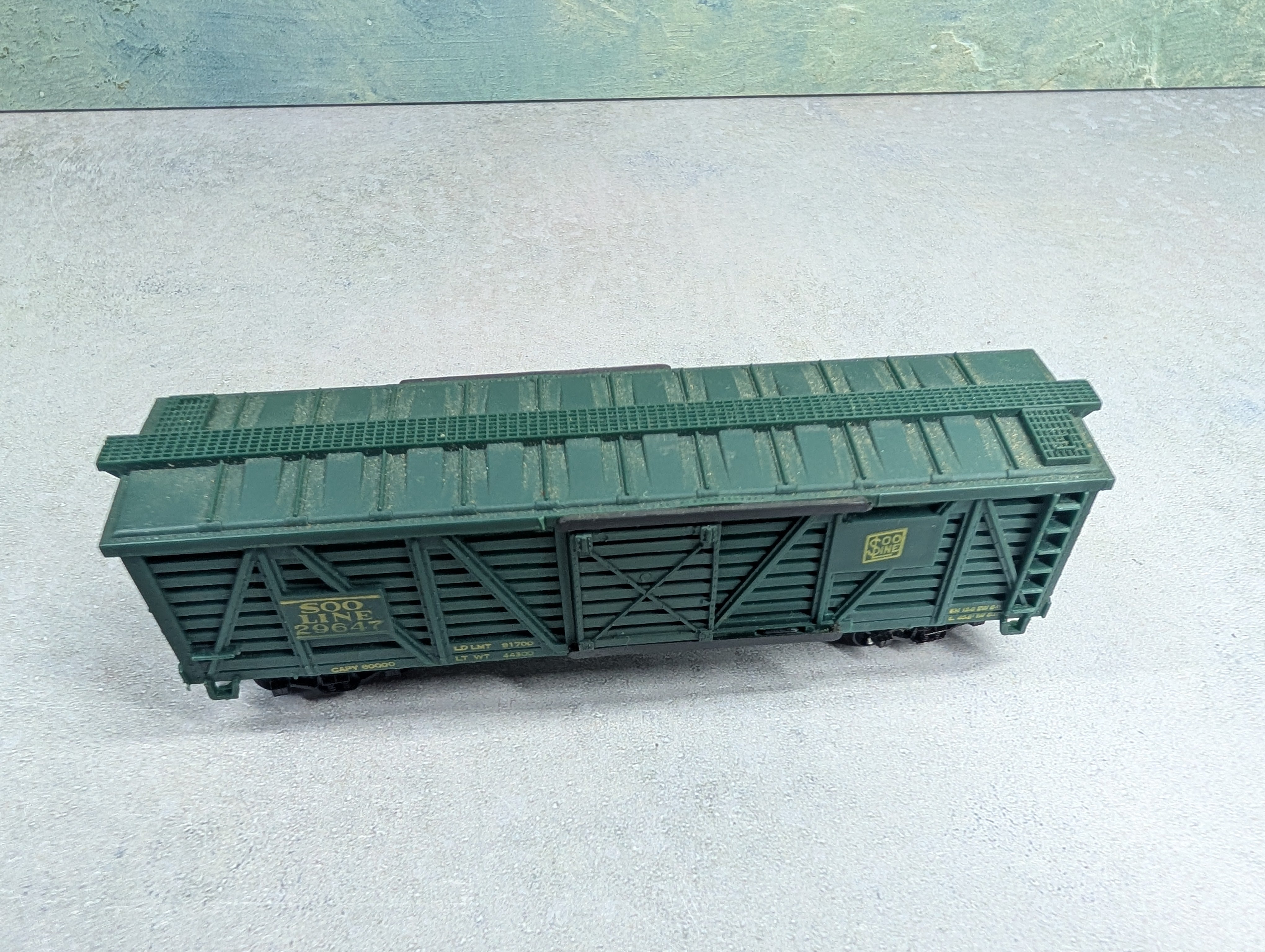 USED Life-Like HO Scale 40' Cattle Stock Car SOO Line #29647