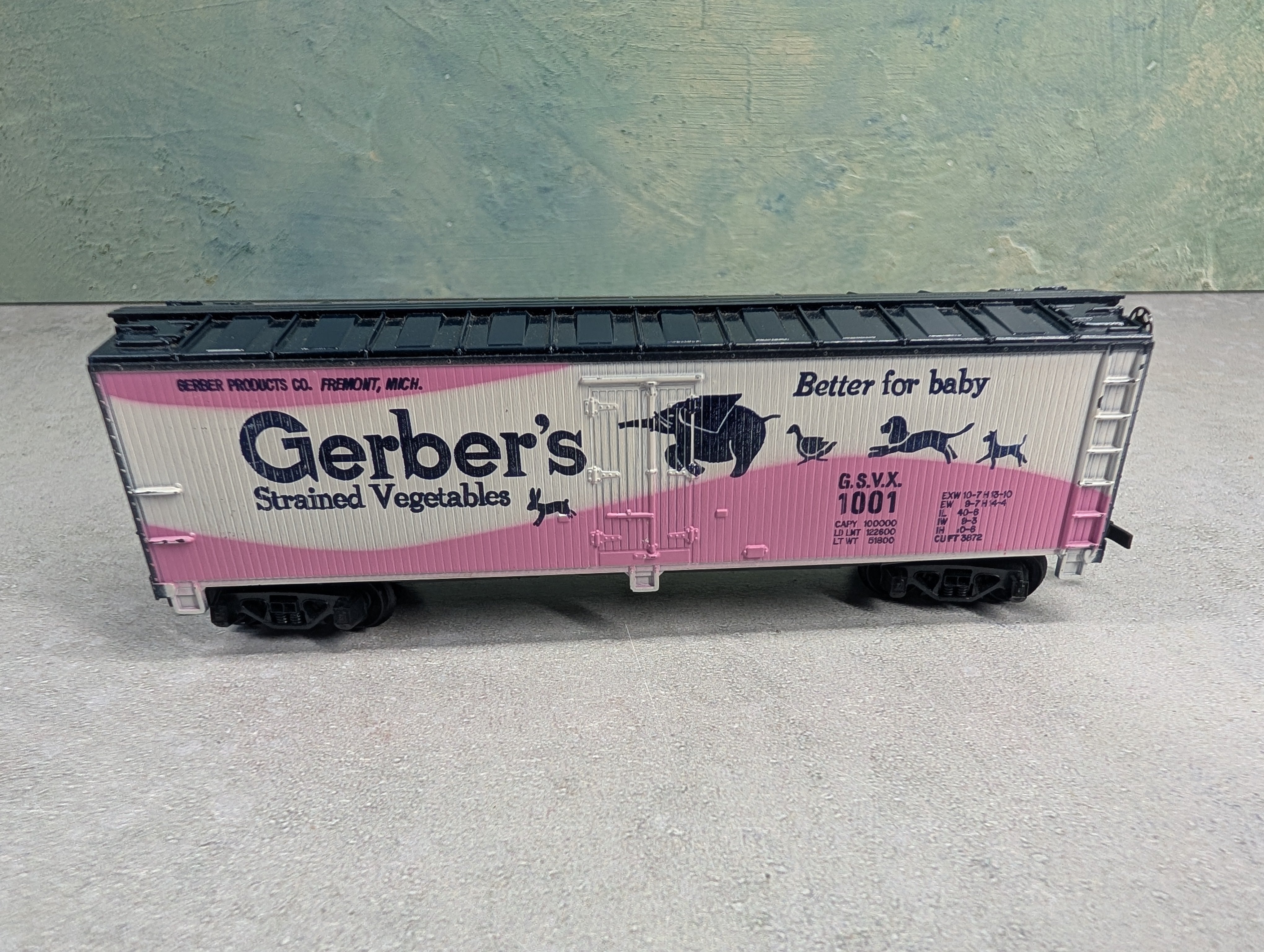 USED Tyco HO Scale 40' Wooden Reefer Box Car Gerber's GSVX #1001