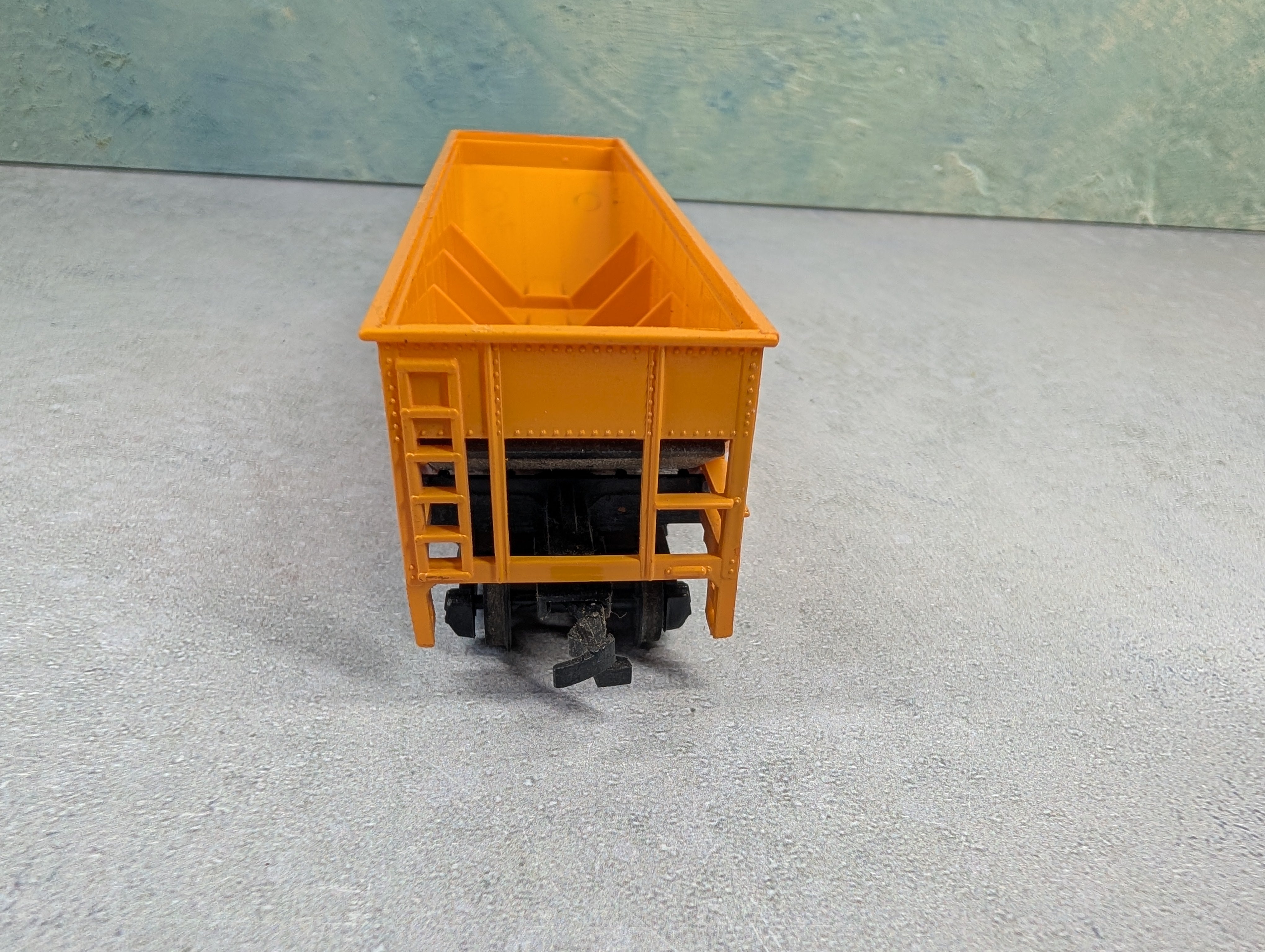 USED Bachmann HO Scale Quad Hopper Union Pacific UP #518125