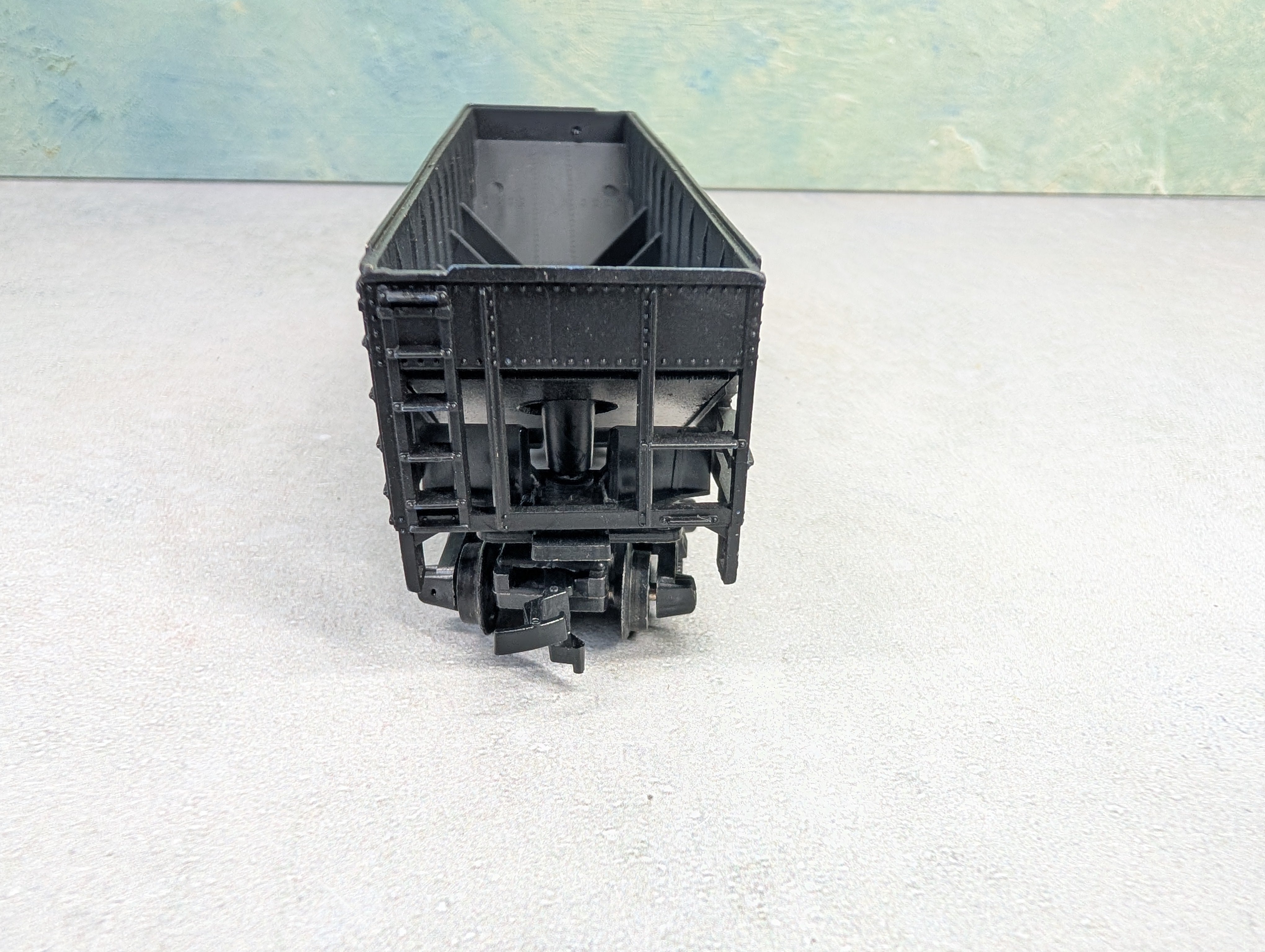 USED HO Scale Operating Quad Hopper Pennsylvania PRR #665000