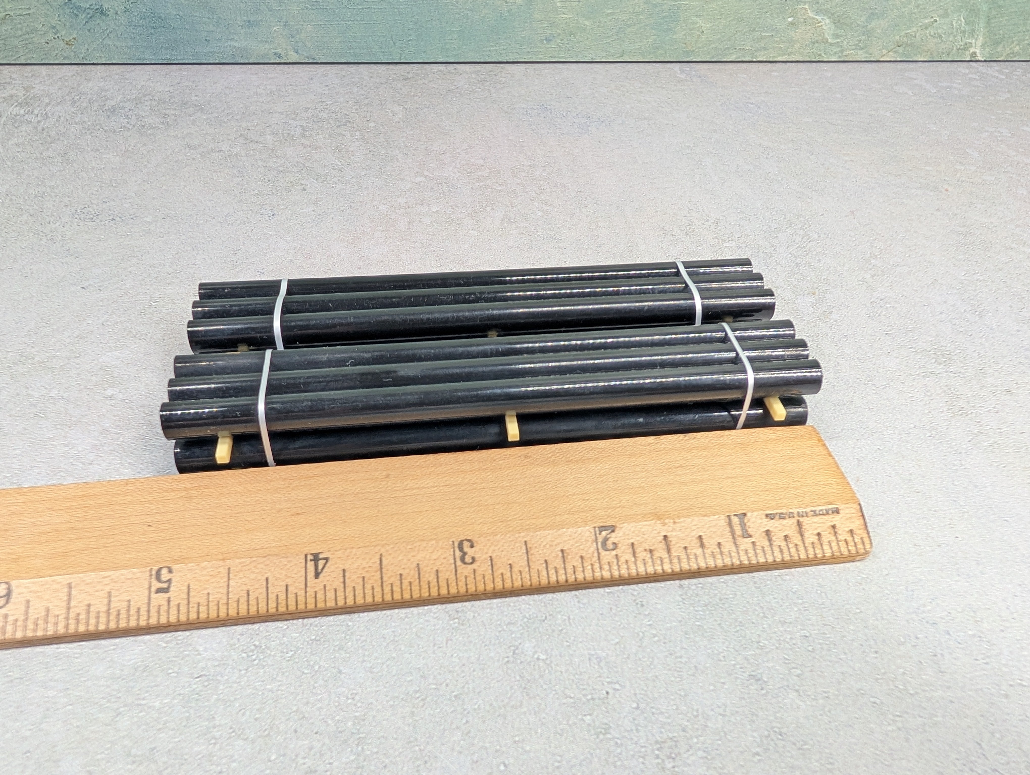 USED HO Scale Pipe Loads for Gondola