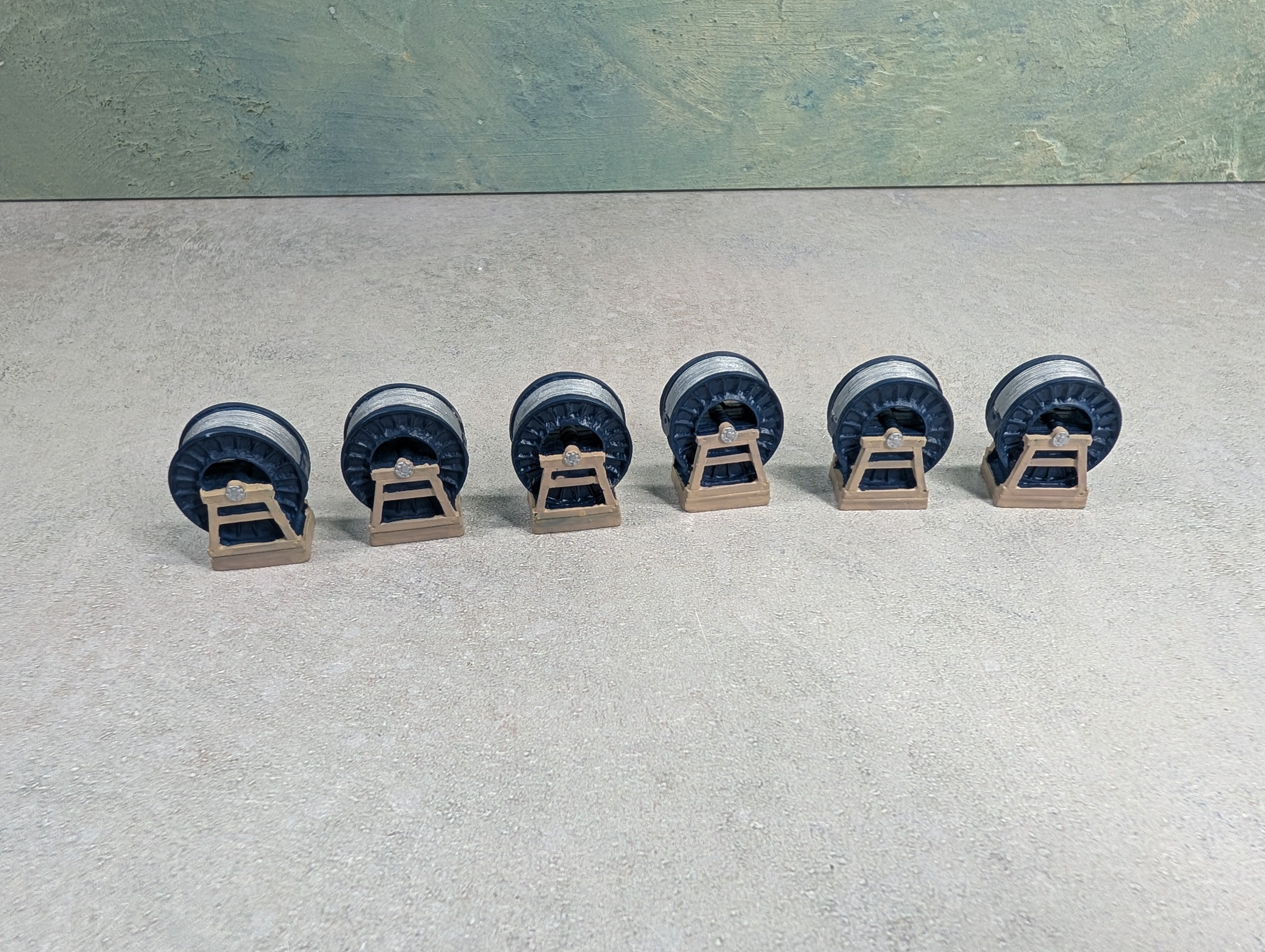 USED Chooch Enterprises Inc HO Scale Small Steel Ribbed Cable Loads Blue (6 pcs)