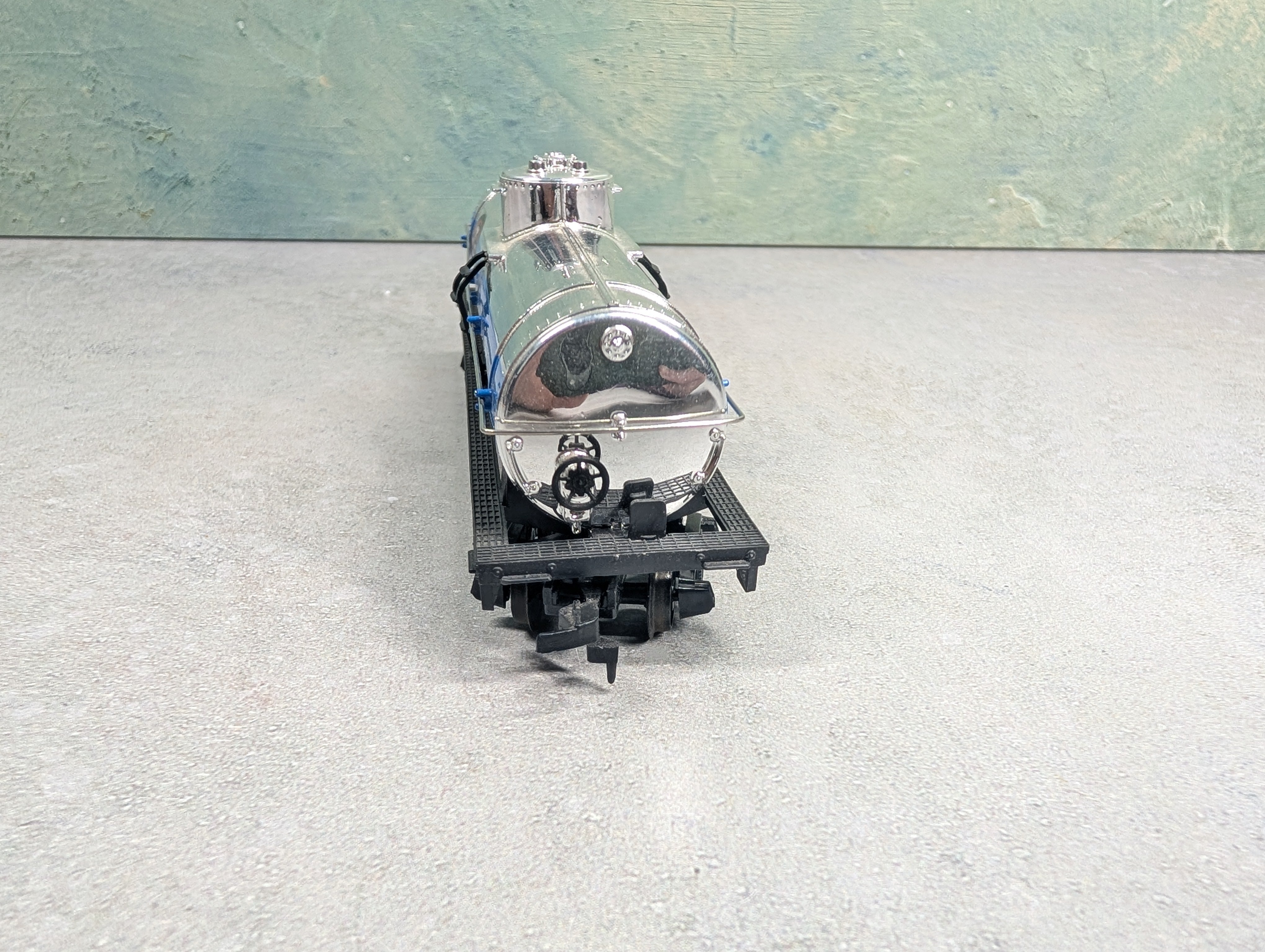 USED Tyco HO Scale Single Dome Tank Car STP