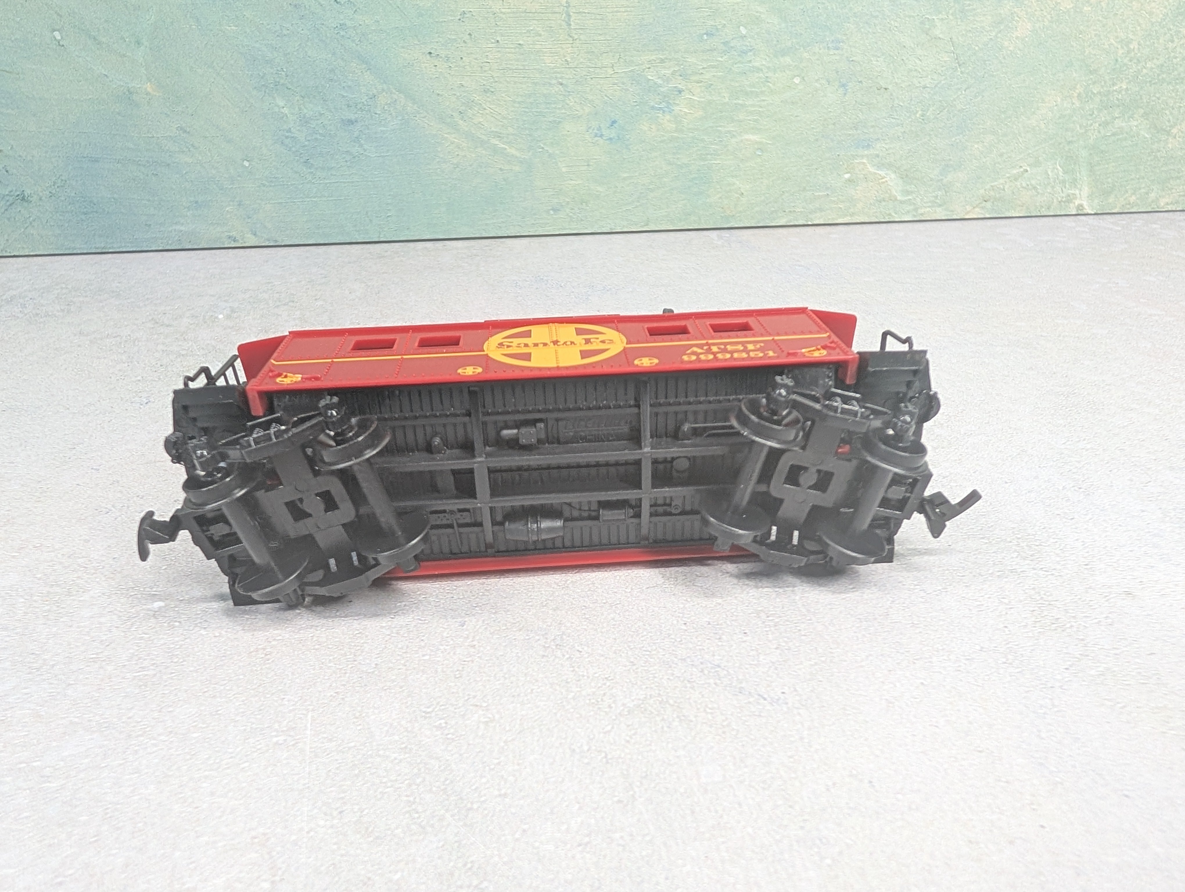 USED Life-Like HO Scale Caboose Sant Fe ATSF #999851