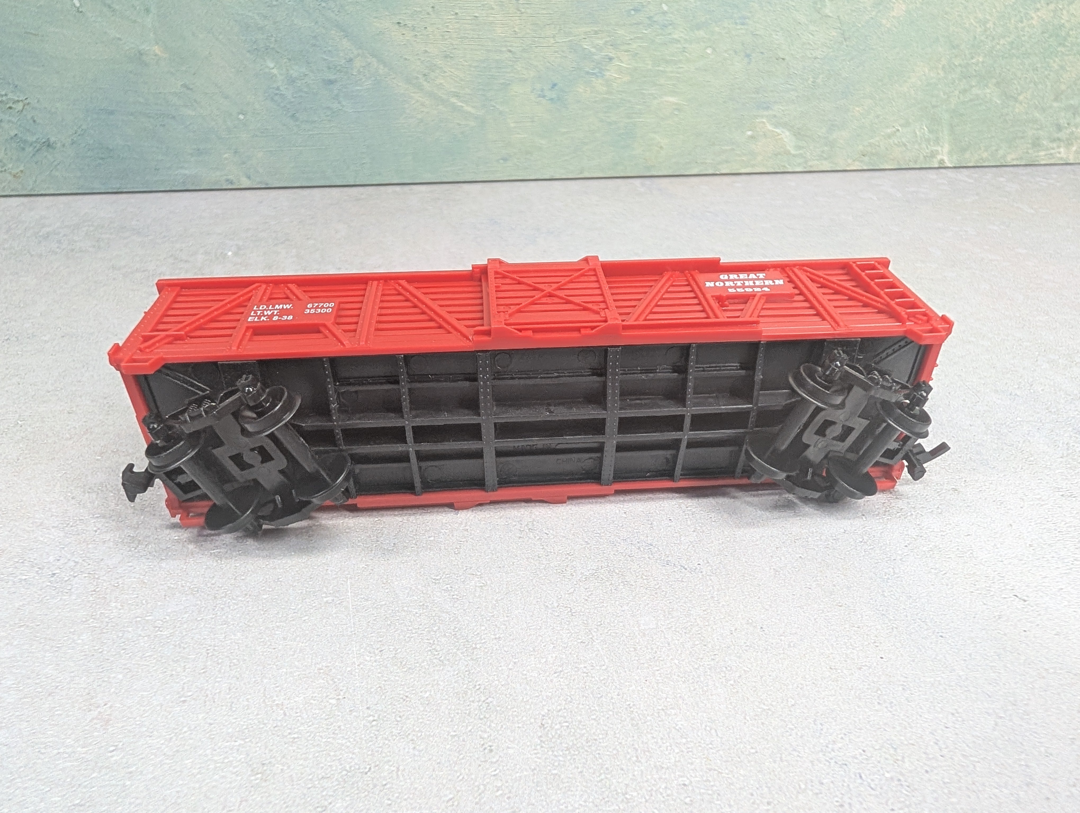 USED Life-Like HO Scale Cattle Stock Car Great Northern #55924