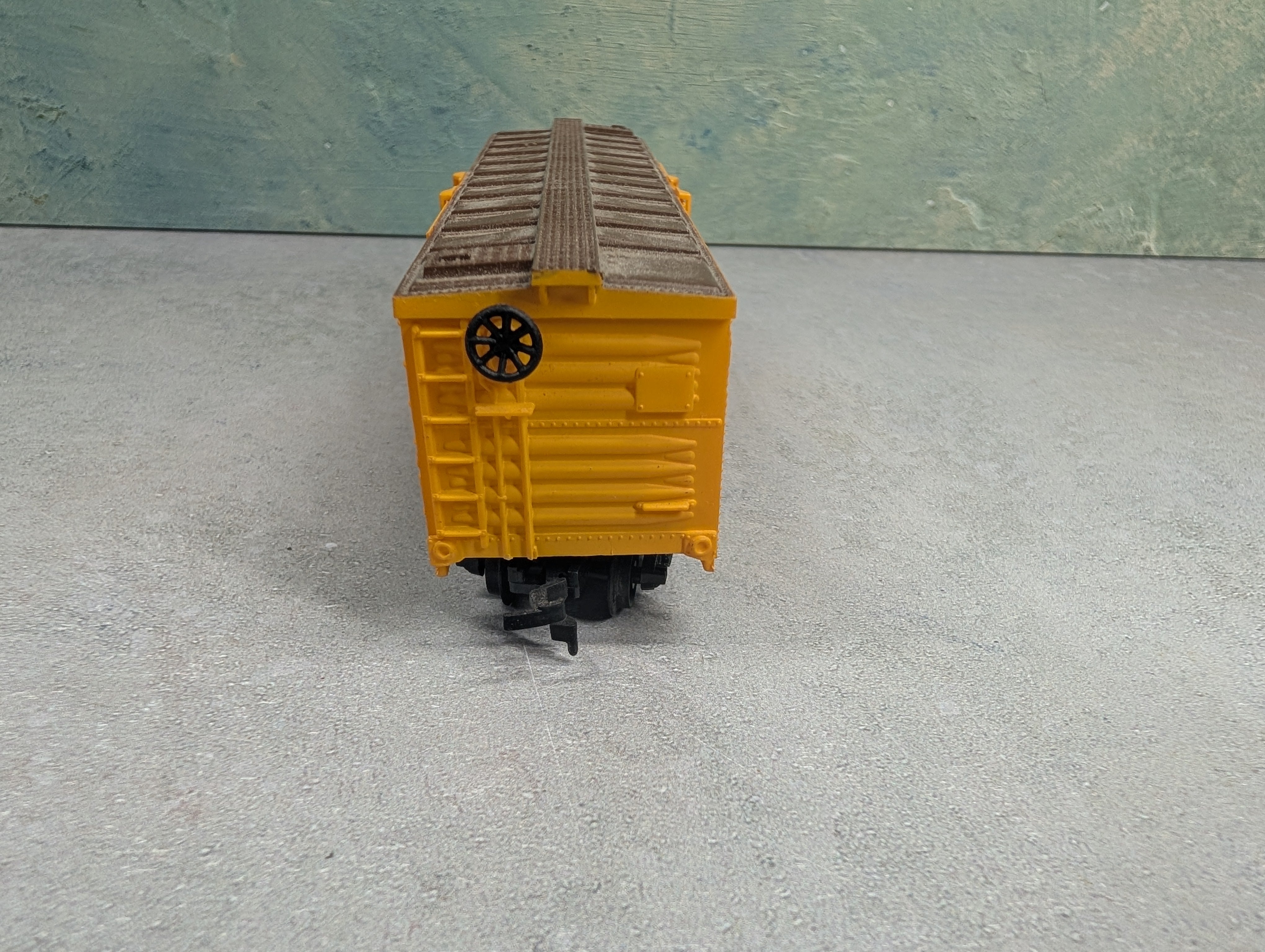 USED Life-Like HO Scale 40' Wooden Box Car Chicago and Illinois Midland C&IM #8004